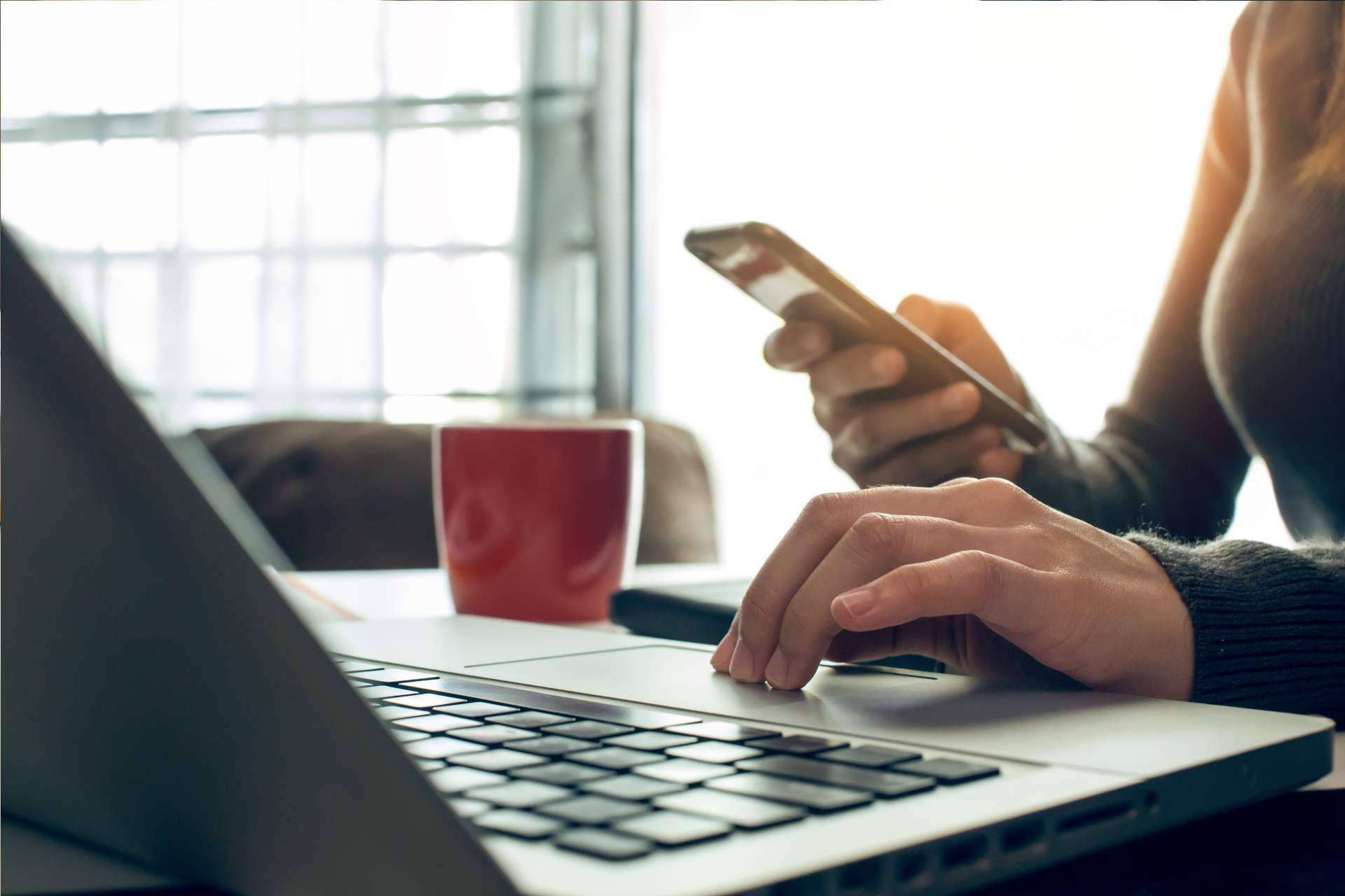 ¿Dónde y qué compran online los españoles este 2023? según 7mejor.top
