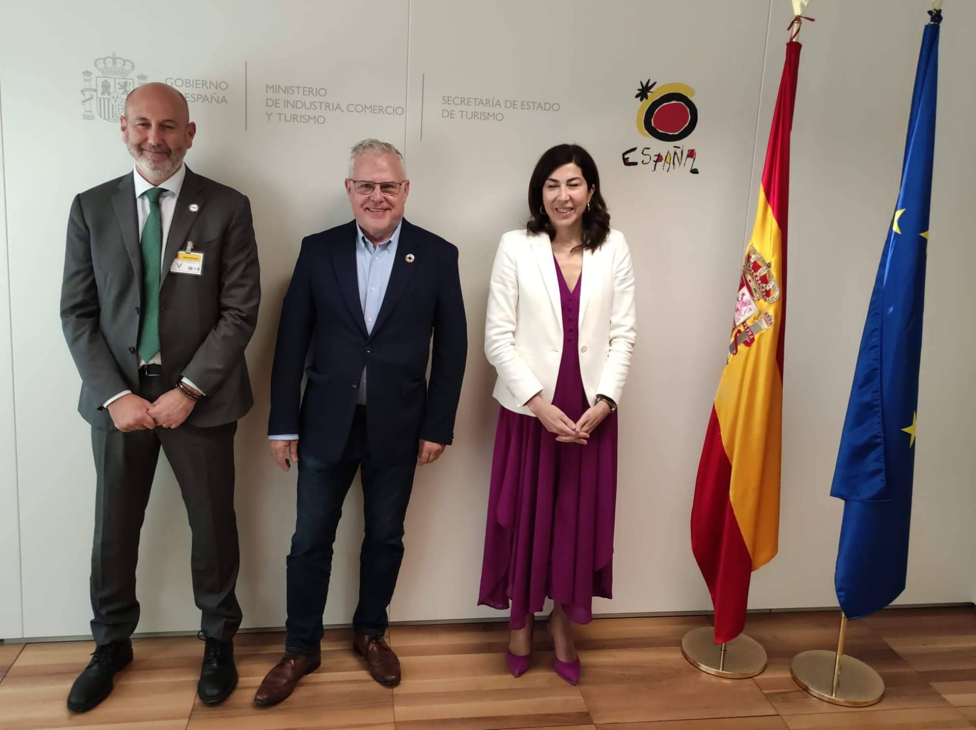 La propuesta de definición de Municipio Turístico de AMT Sol y Playa para mejorar su financiación, trasladada a la Secretaría de Estado