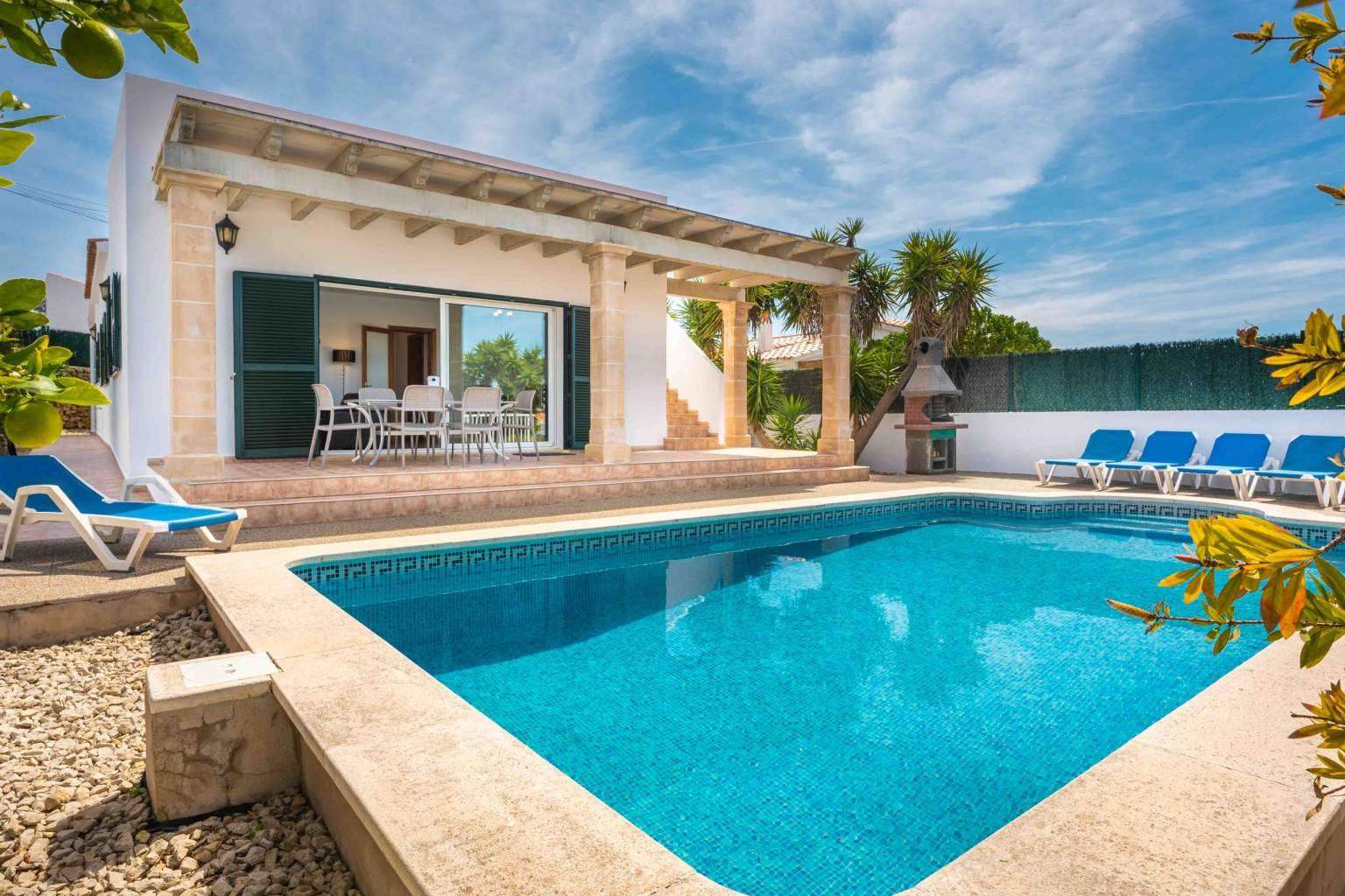 Ventajas de adquirir una casa en Menorca