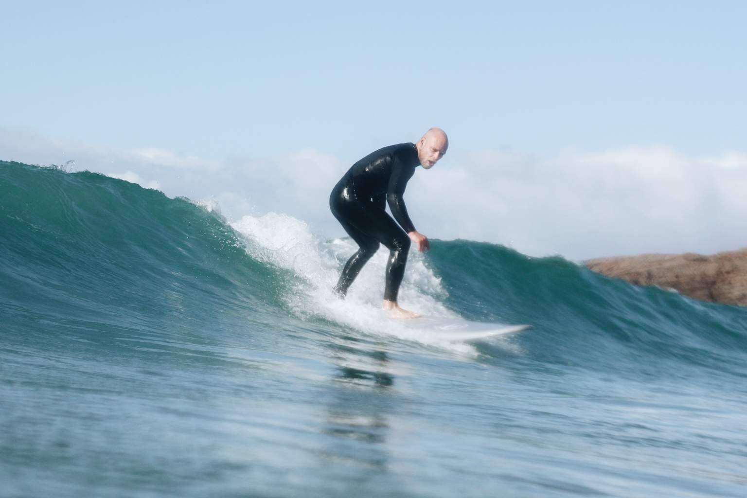 ¿Cómo elegir la tabla de surf adecuada para comenzar en el mundo del surf?
