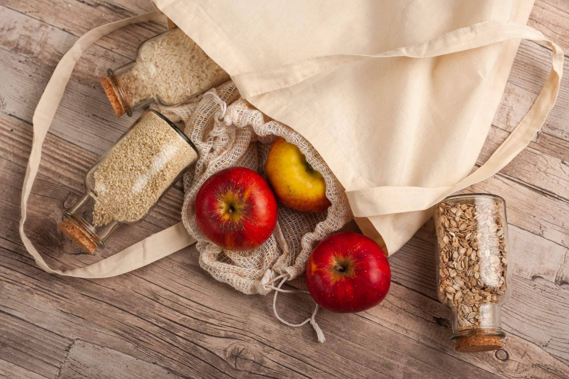 Todo lo que ofrece My Kitchen and Me, la amplia gama de productos ecológicos para el día a día