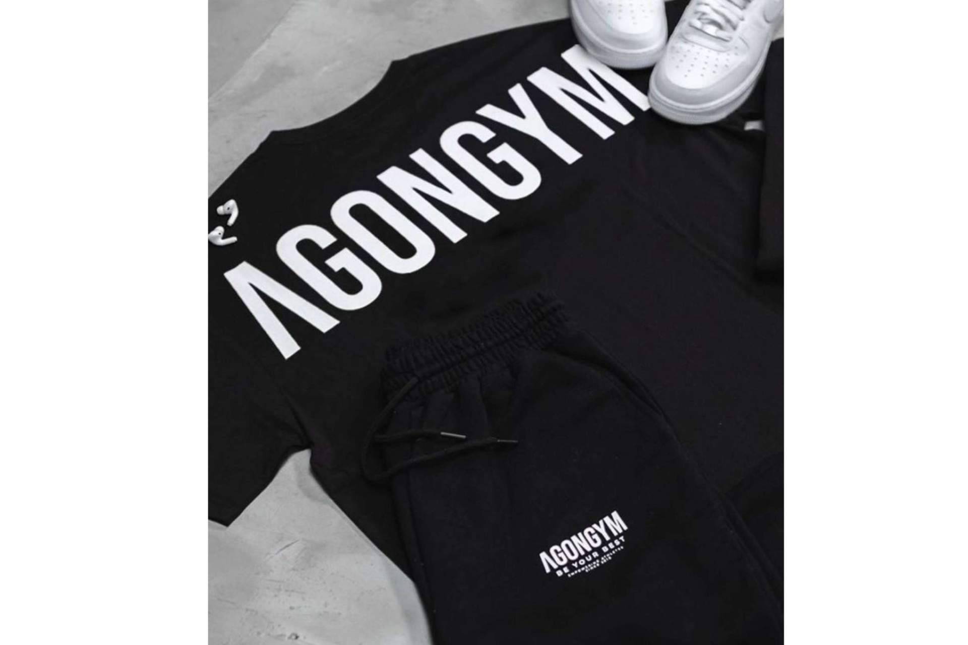 La marca de ropa deportiva de referencia desde el 2018, AGONGYM