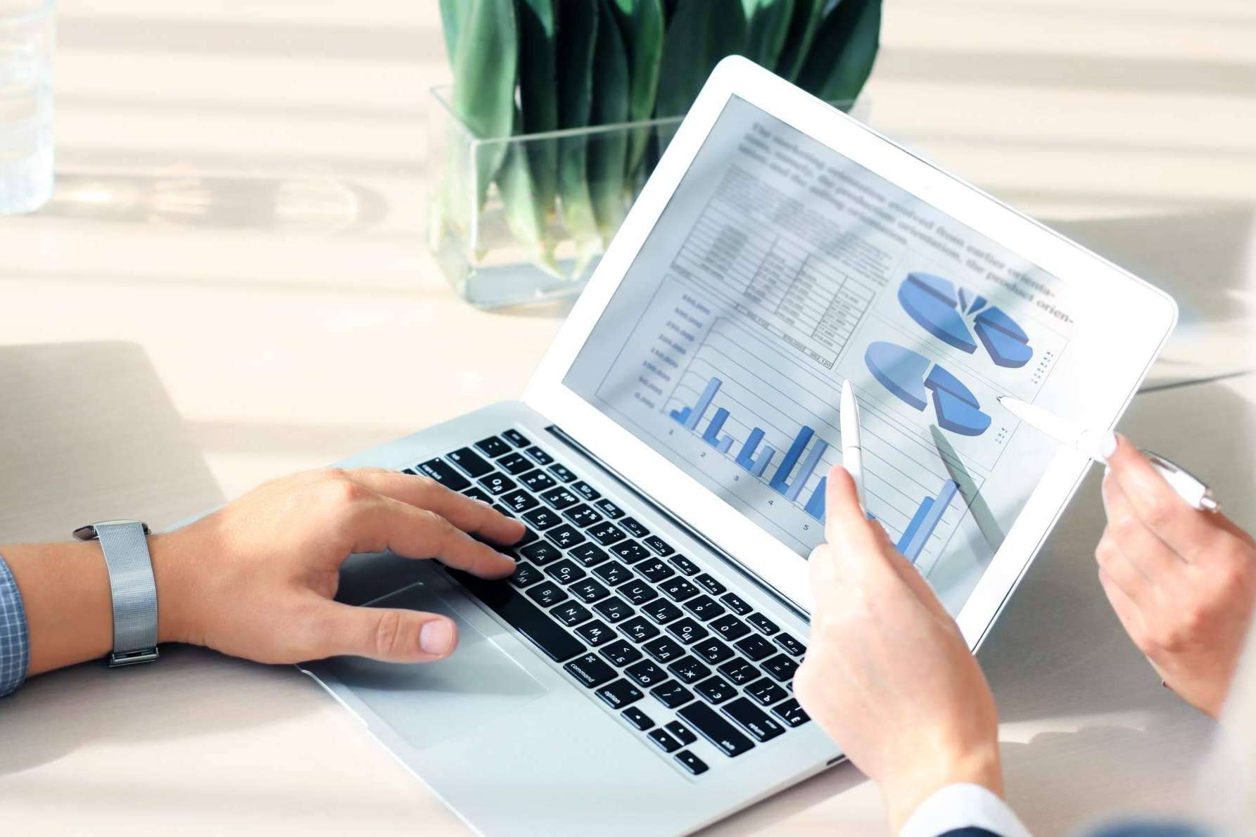 Controles de Hacienda sobre las cuentas bancarias y transferencias de los contribuyentes