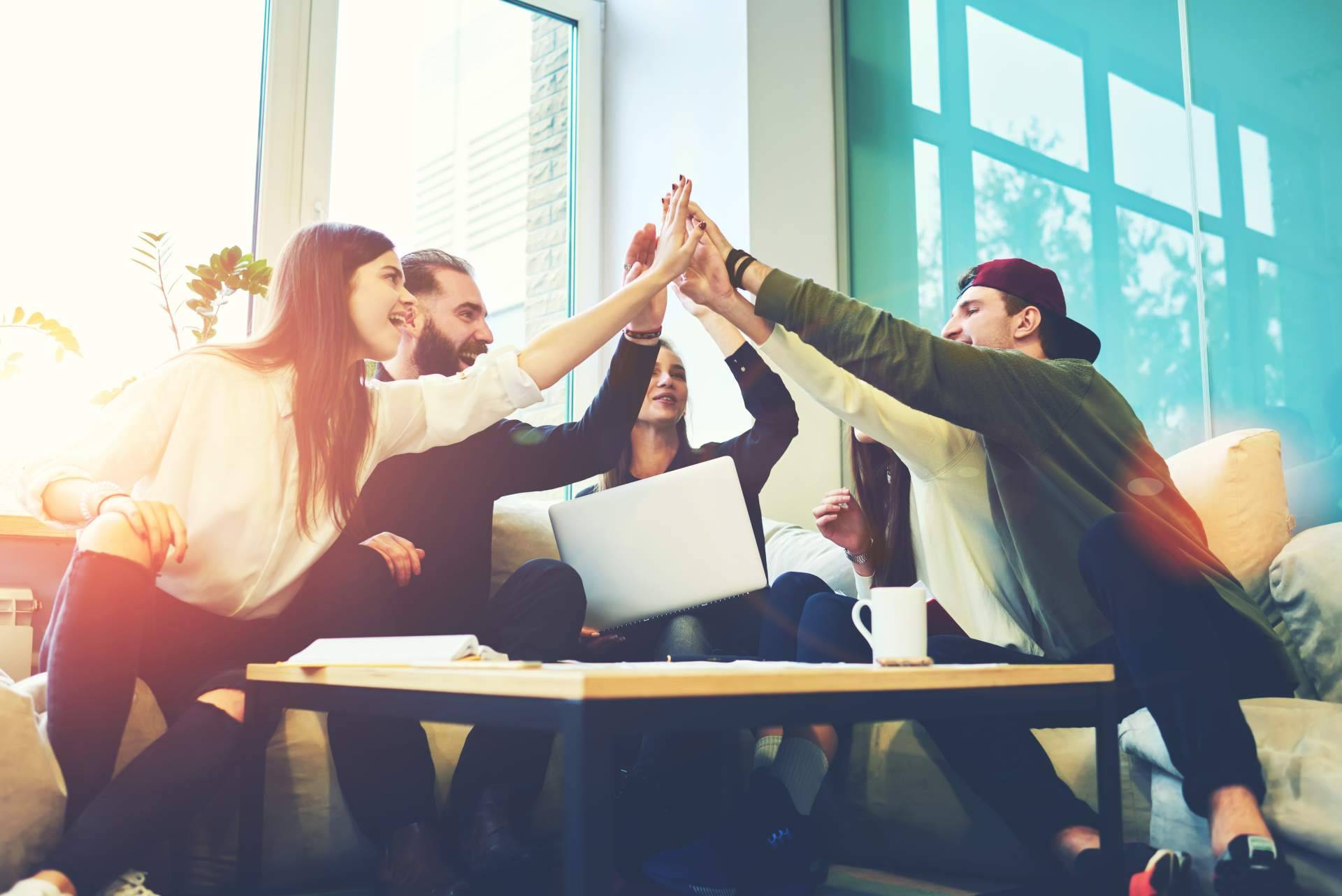 Construir una sociedad mejor con los cursos de trabajo social de Carpe Diem
