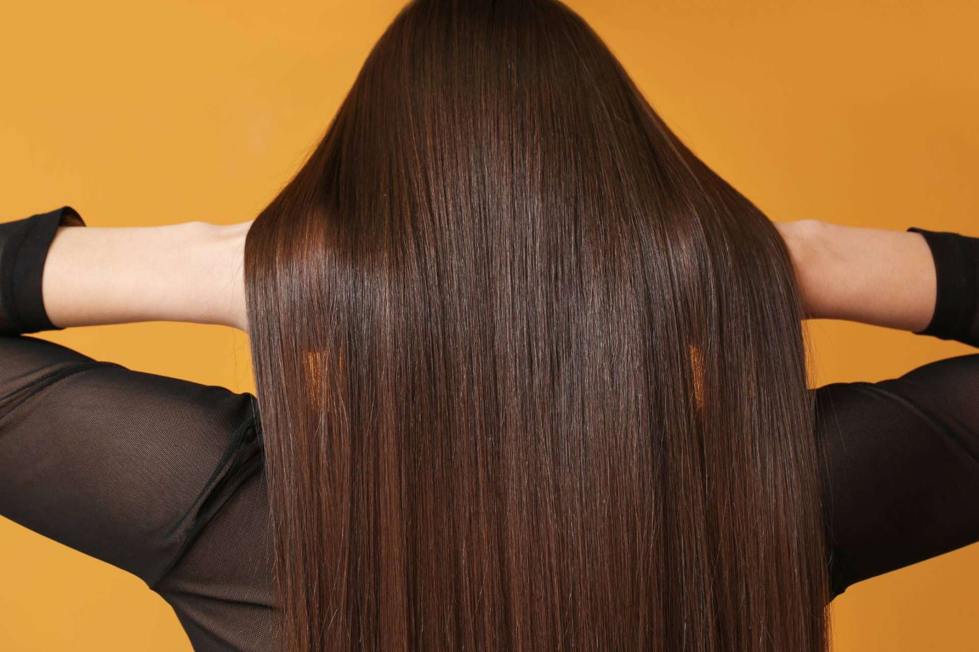 El gran secreto de muchas famosas en el cuidado del cabello en Europa, cabello brilloso sin efecto tabla