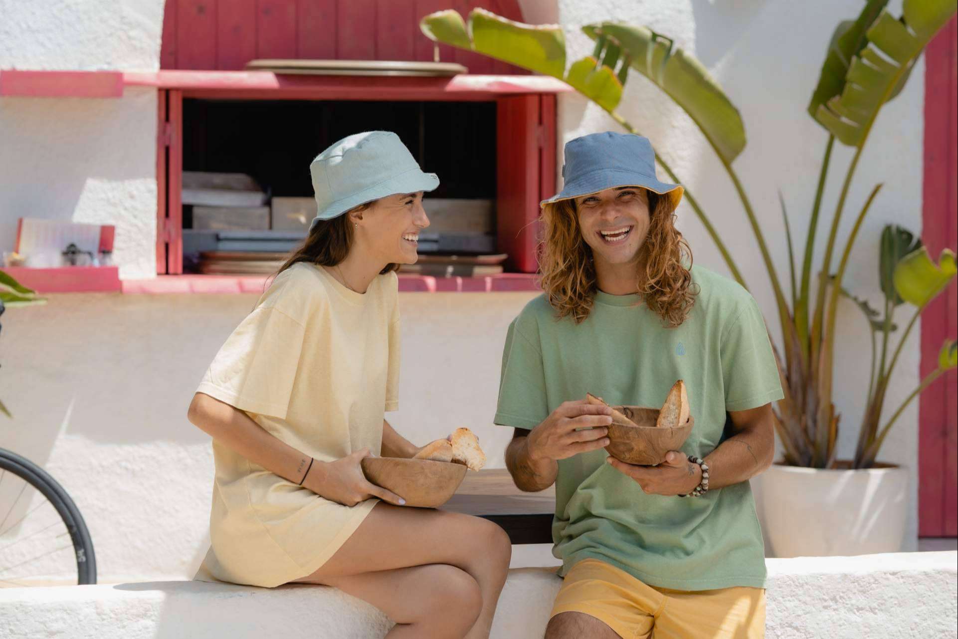 Apostar por el cáñamo en la moda para la temporada de verano, una tendencia responsable con Batera Brand