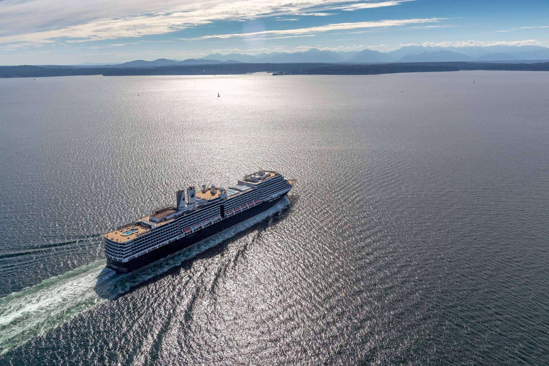Descubrir los destinos de moda en un exclusivo crucero premium con acompañamiento de guías en español