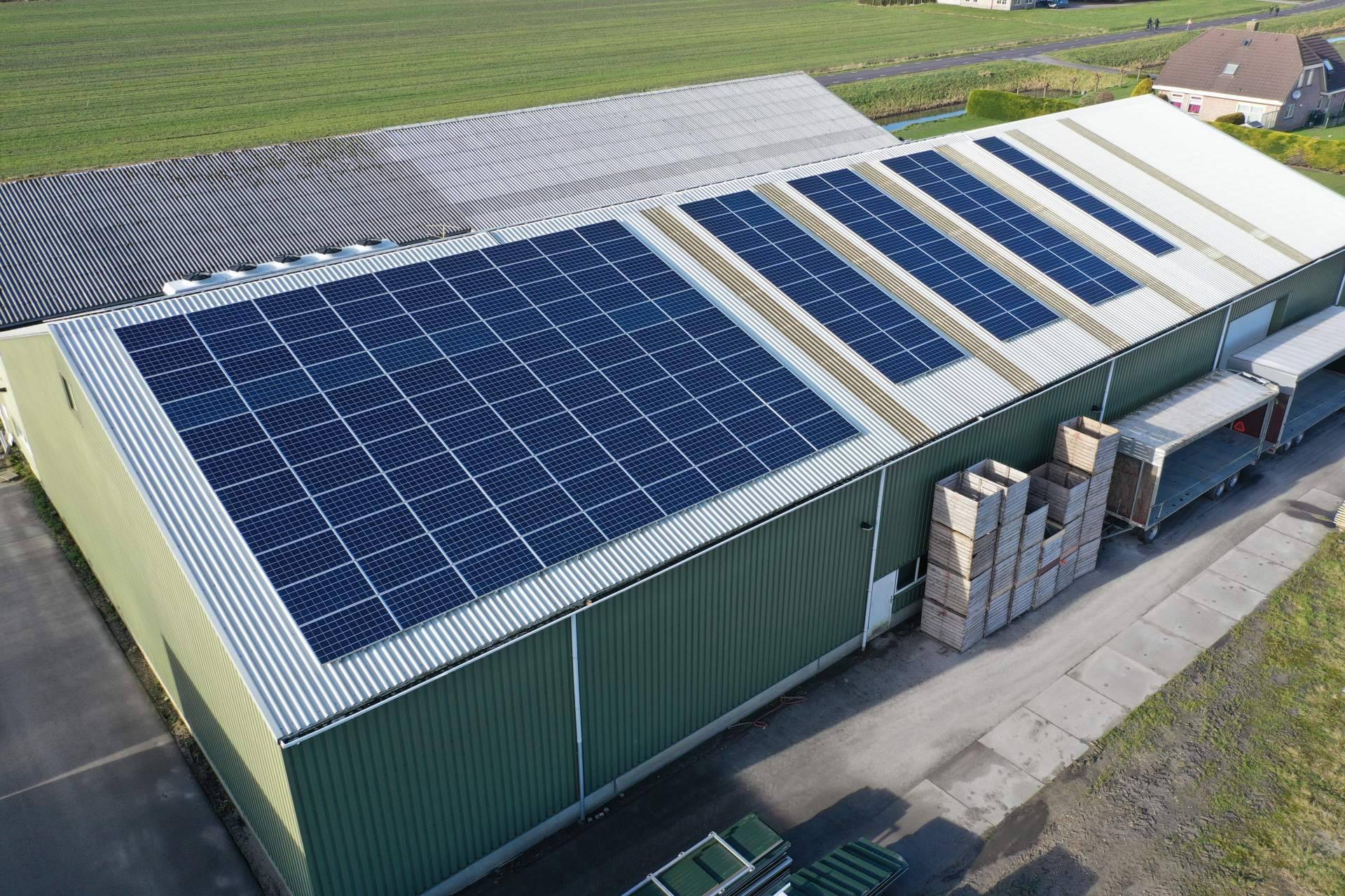 Las ventajas de instalar paneles fotovoltaicos con Silithium
