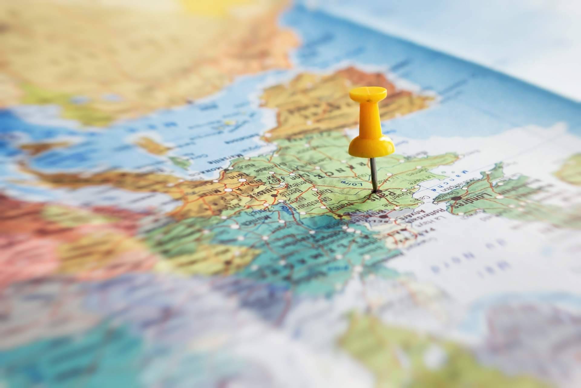 Descubrir el mundo en grupo con Different Roads y disfrutar de rutas inolvidables