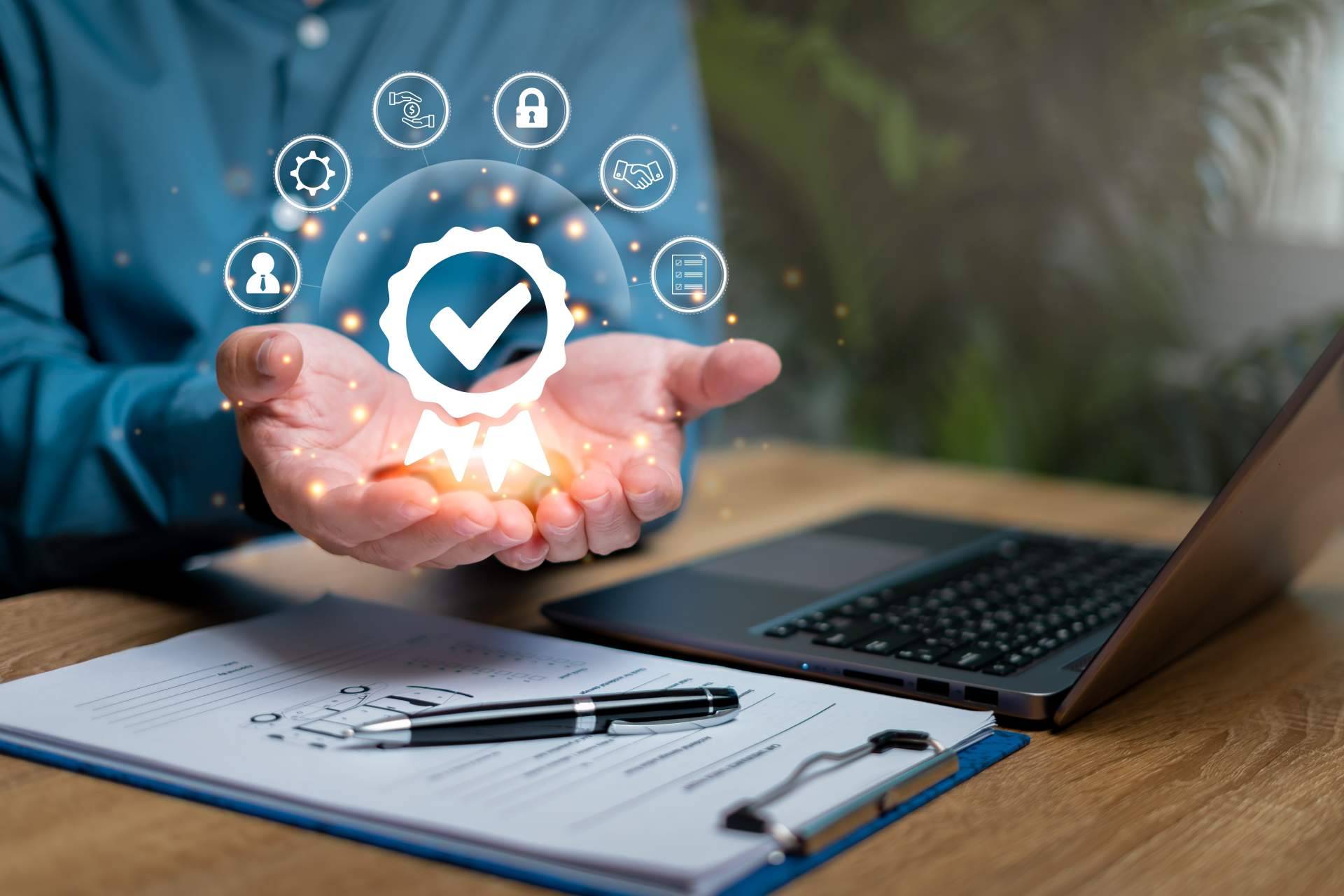 El asesoramiento por expertos es esencial para contratar el seguro adecuado, según ClickSeguro.net