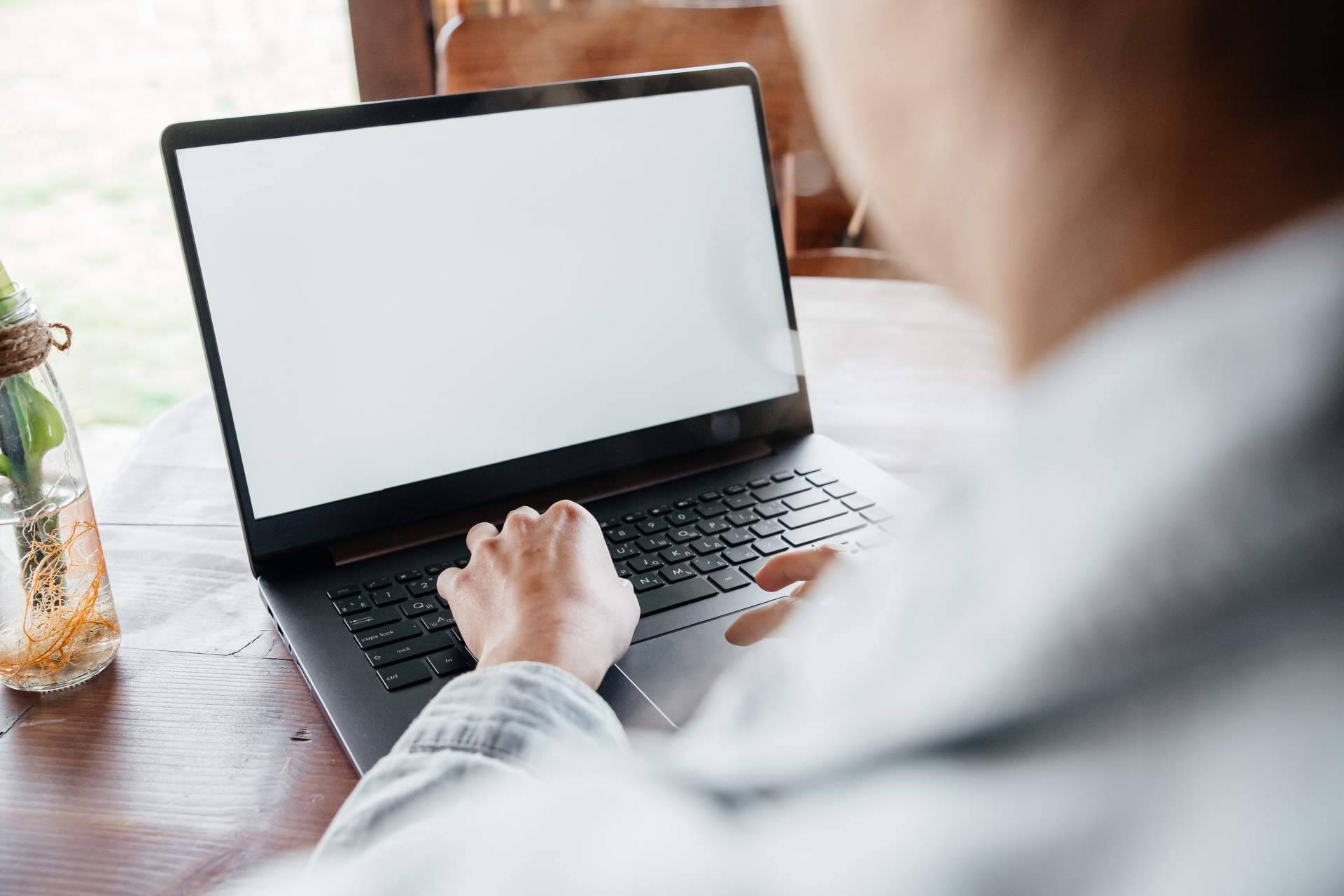 Mini PCs económicos y de bajo consumo con la oferta verano de Ordenador Outlet
