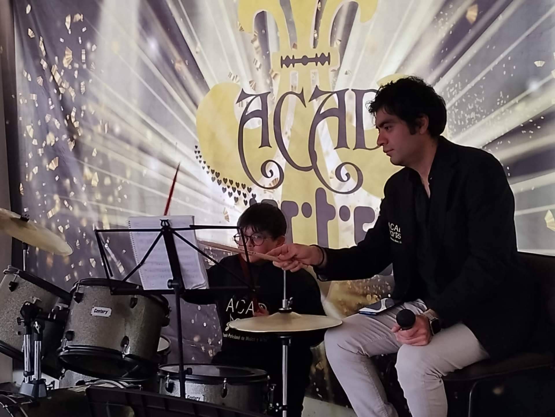 Clases de música para todos los gustos y edades, con ACAD Arts
