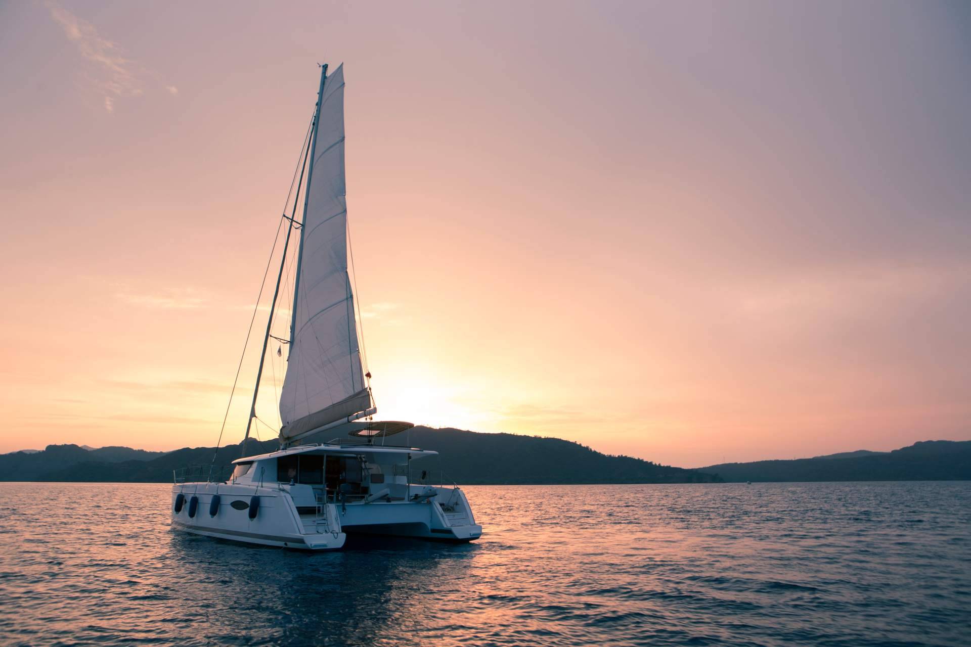 Empieza el tiempo ideal para pasear en barco de la mano de Sondevela