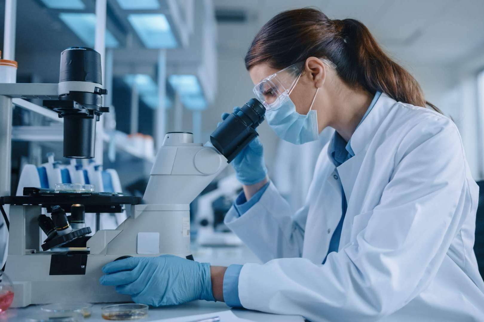 ¿En qué beneficia un análisis celular a los pacientes de cáncer?