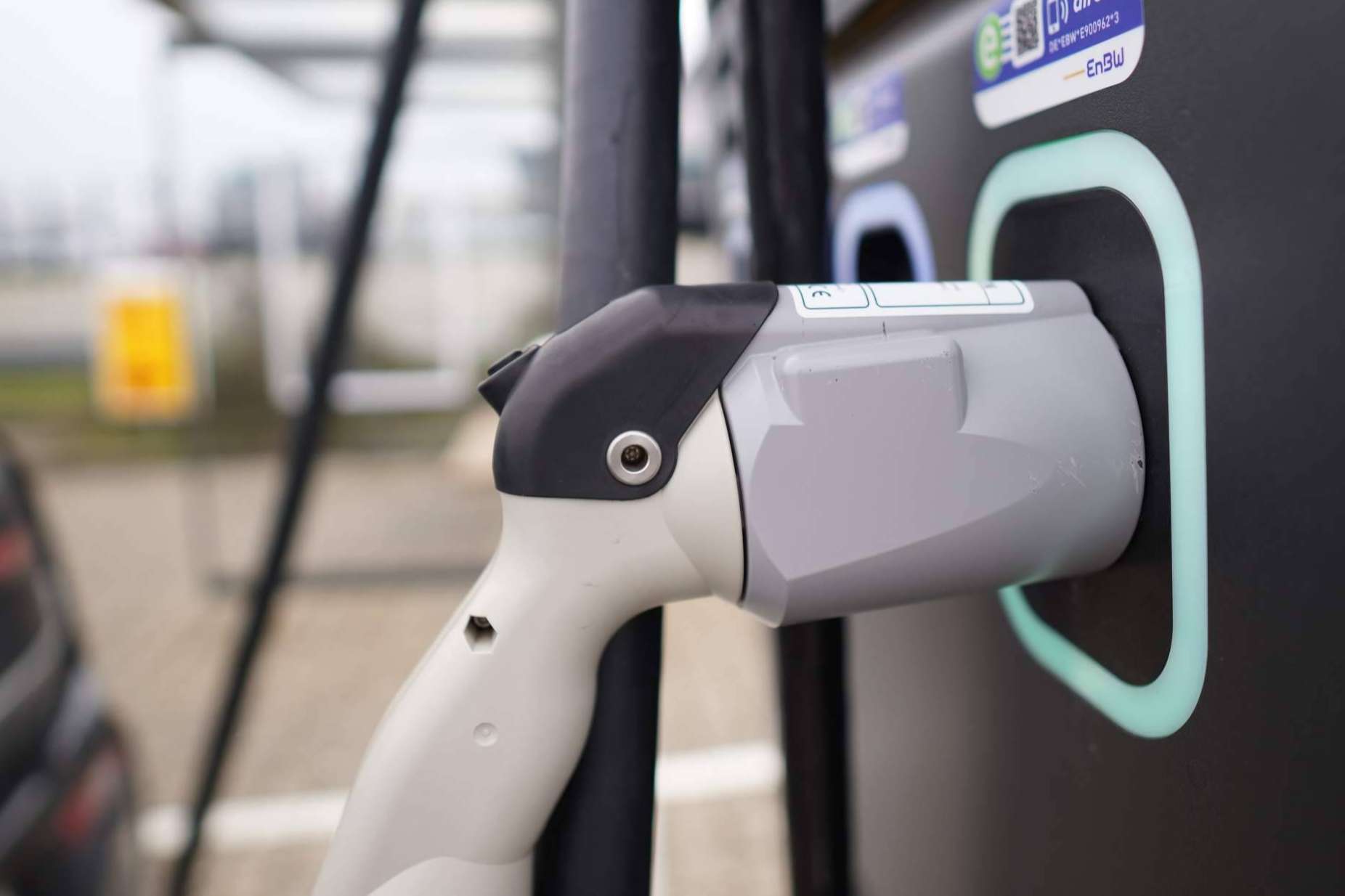 Zeemcoin permite encontrar puntos de carga para coches eléctricos en toda Europa