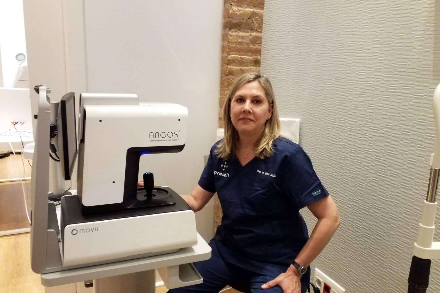 Maestra de la Mirada; el éxito de la reconocida oftalmóloga Doctora Marín