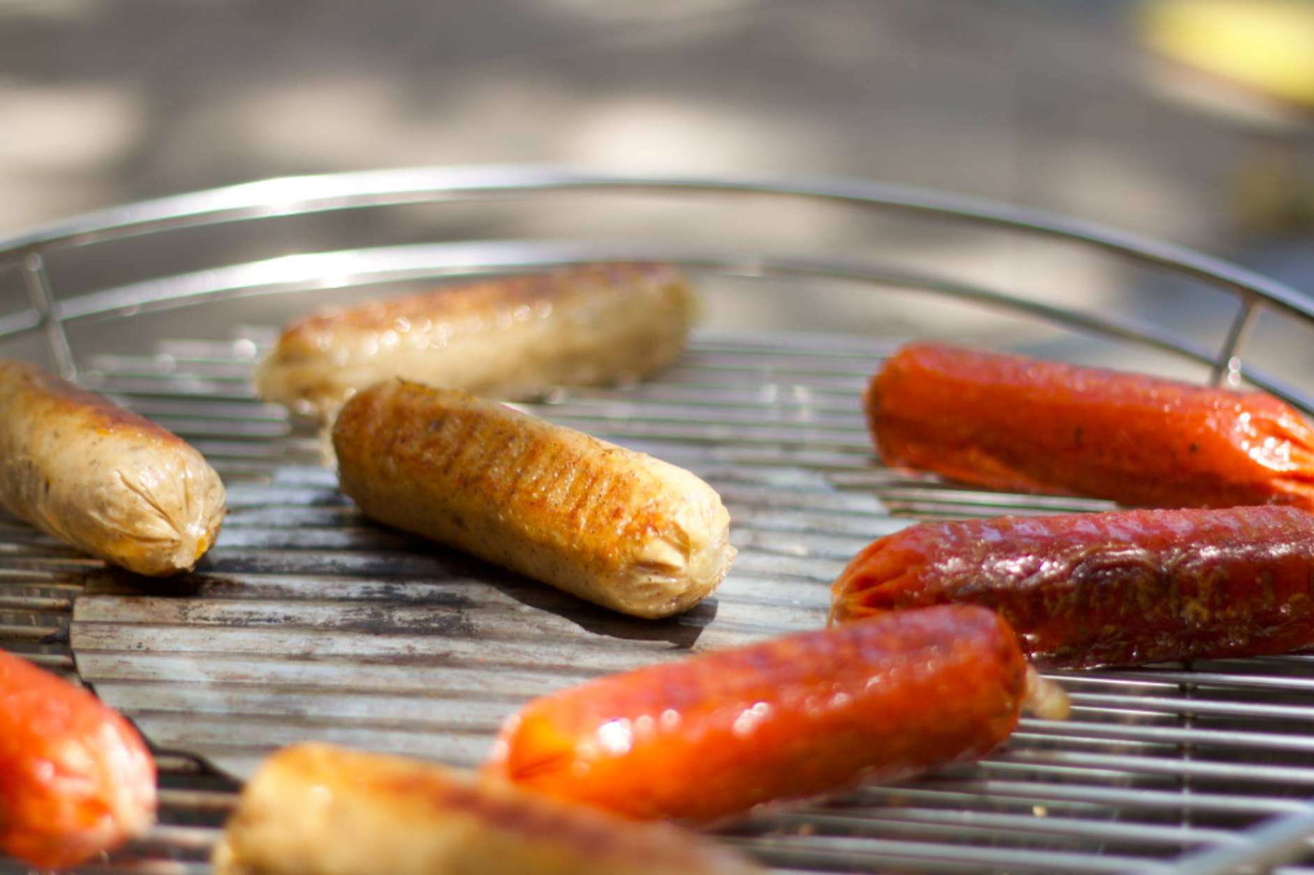 Chorizo y salchicha especiada (estilo butifarra) 100% vegetal, la novedad de GrinGrin Foods