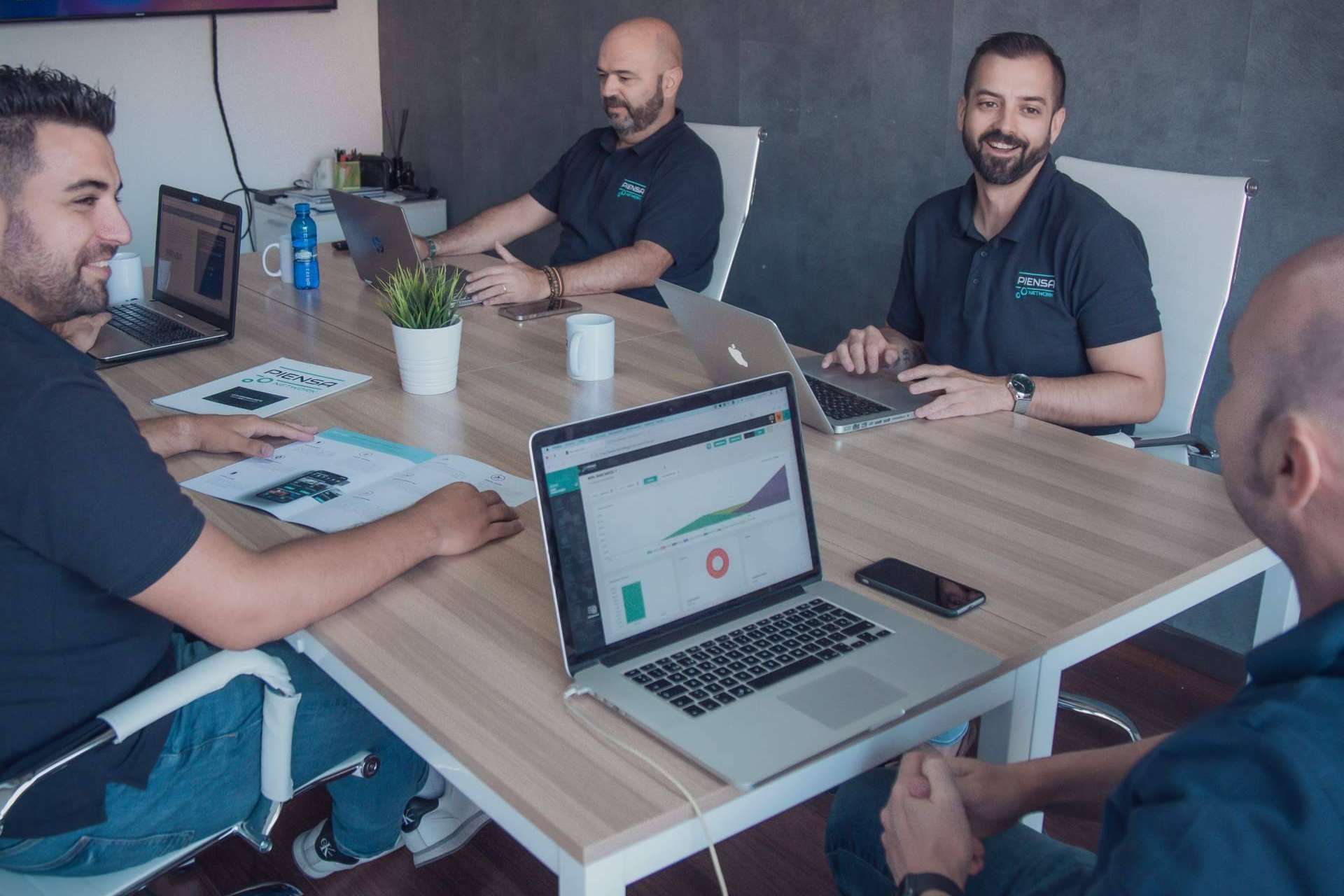 Piensa Network explica los beneficios de las aplicaciones para ahorrar dinero