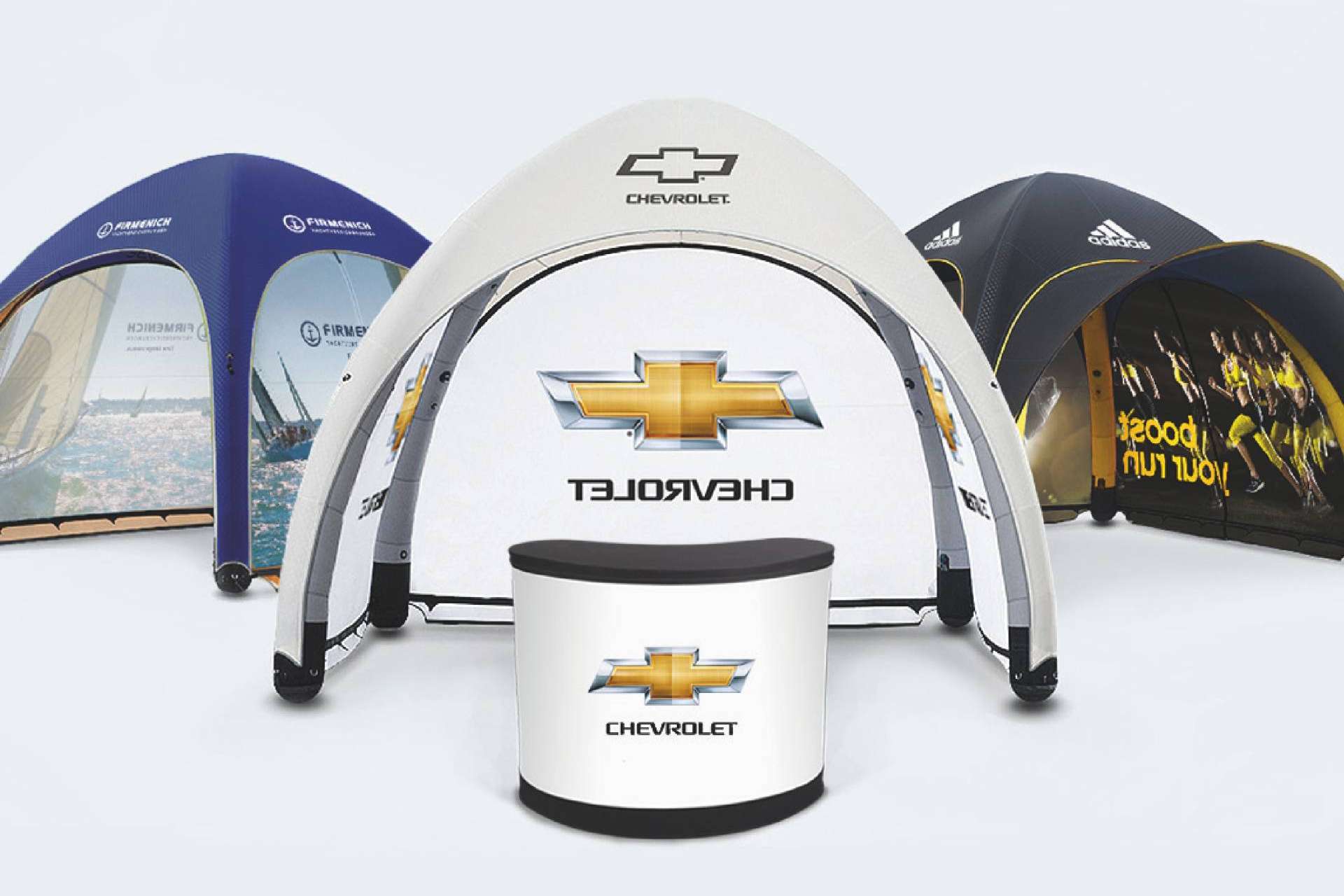 Carpas hinchables en Olika Stands con acabados premium