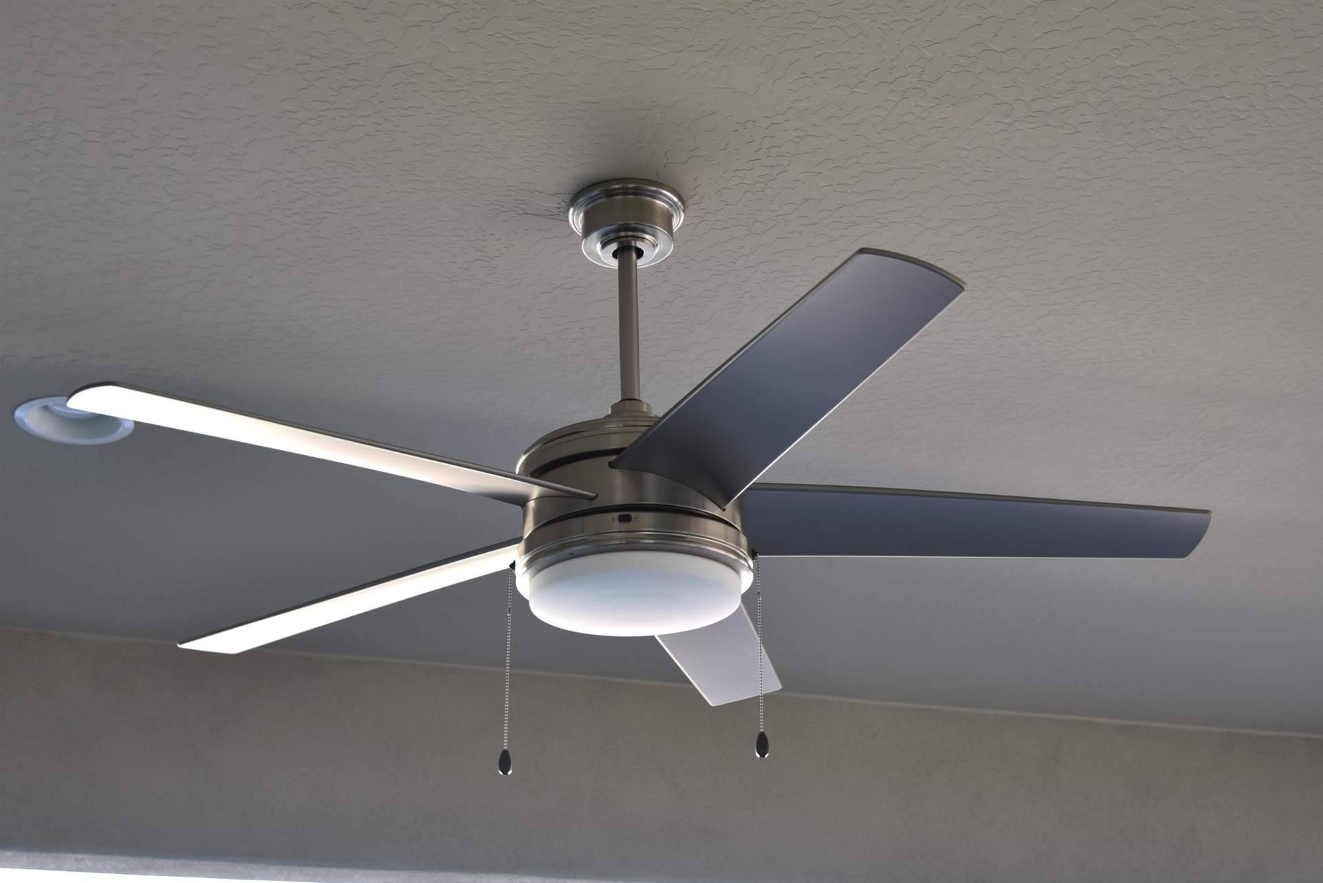 Los ventiladores de techo se convierten en los favoritos de la temporada en La Tienda de Electricidad