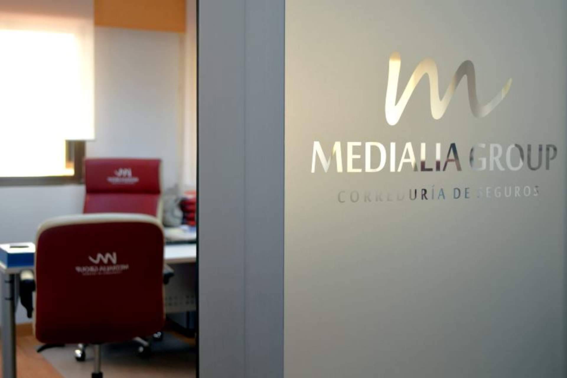 Una correduría de seguros que ofrece la oportunidad de operar como parte de sus franquicias de seguros, Medialia Group