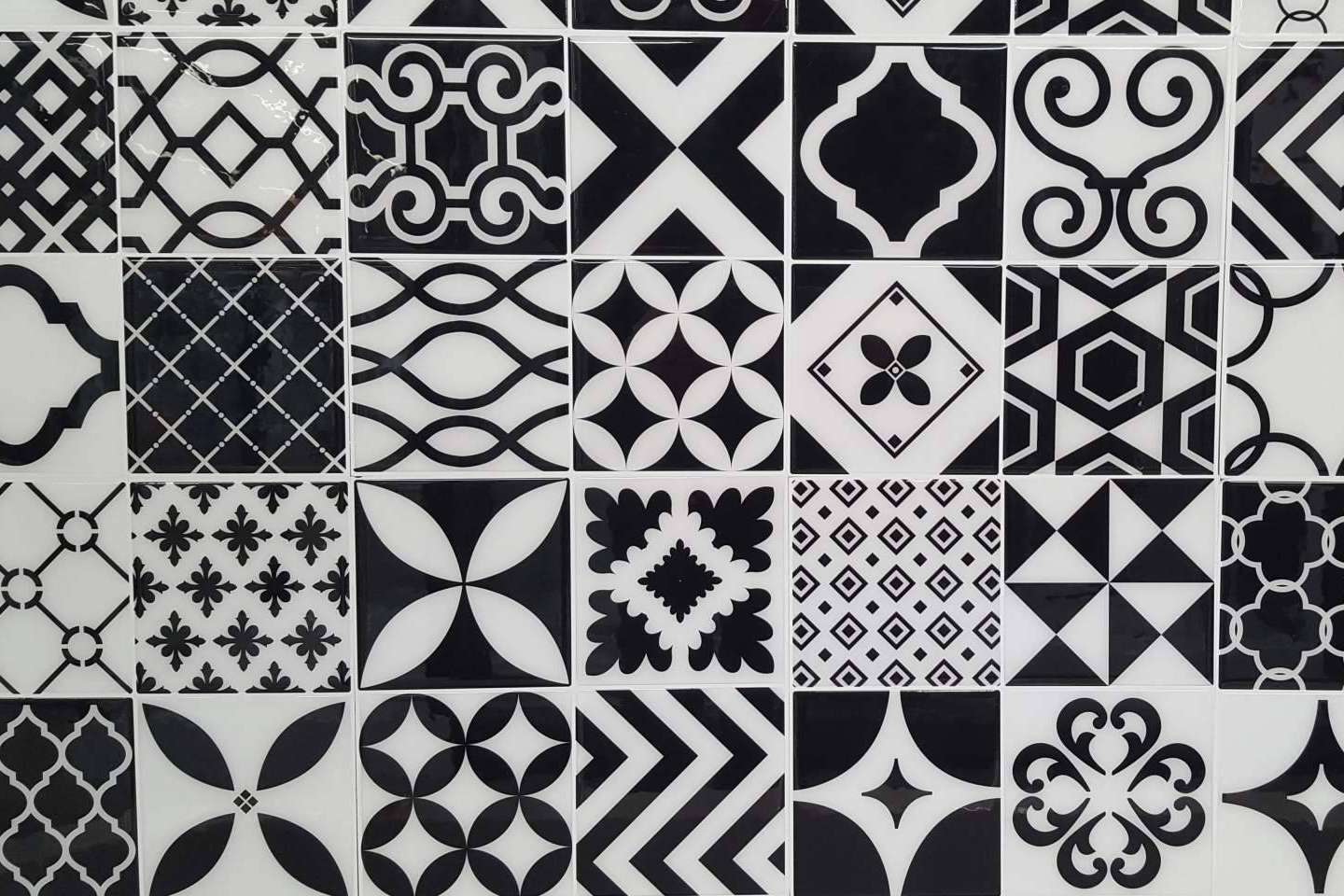 El catálogo de azulejos hidráulicos de Interazulejo