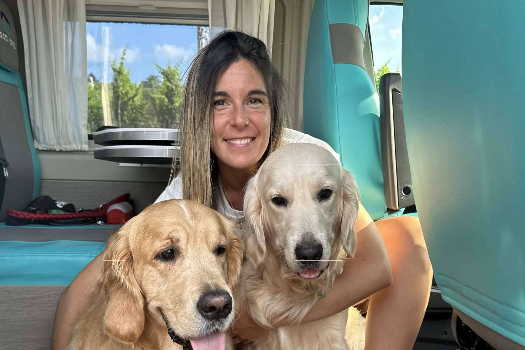 Activans ofrece el alquiler de autocaravanas en Girona para realizar viajes con perros