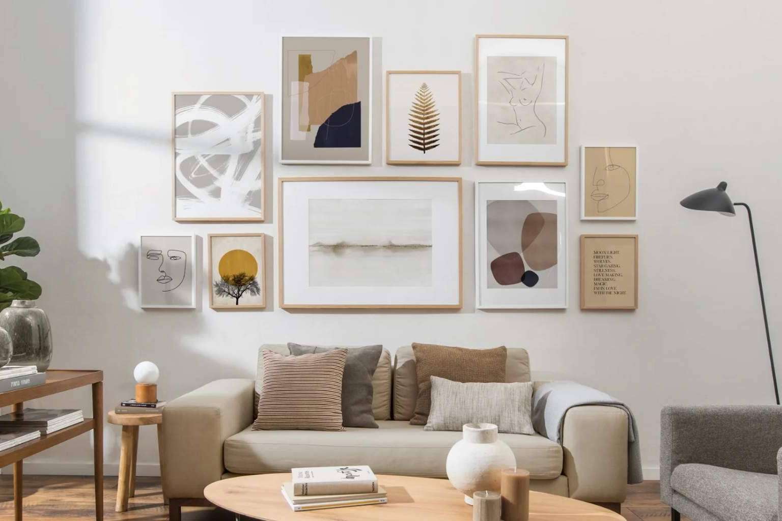 ¿Cómo decorar paredes con cuadros?, de la mano de Artesta
