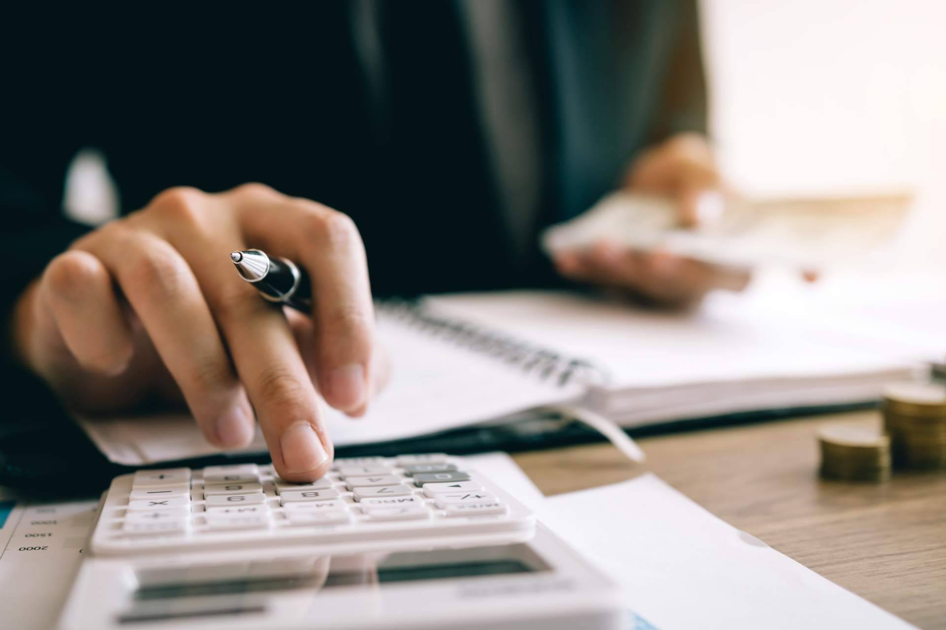 ¿Cuándo es posible jubilarse? Tabla de jubilación por años cotizados