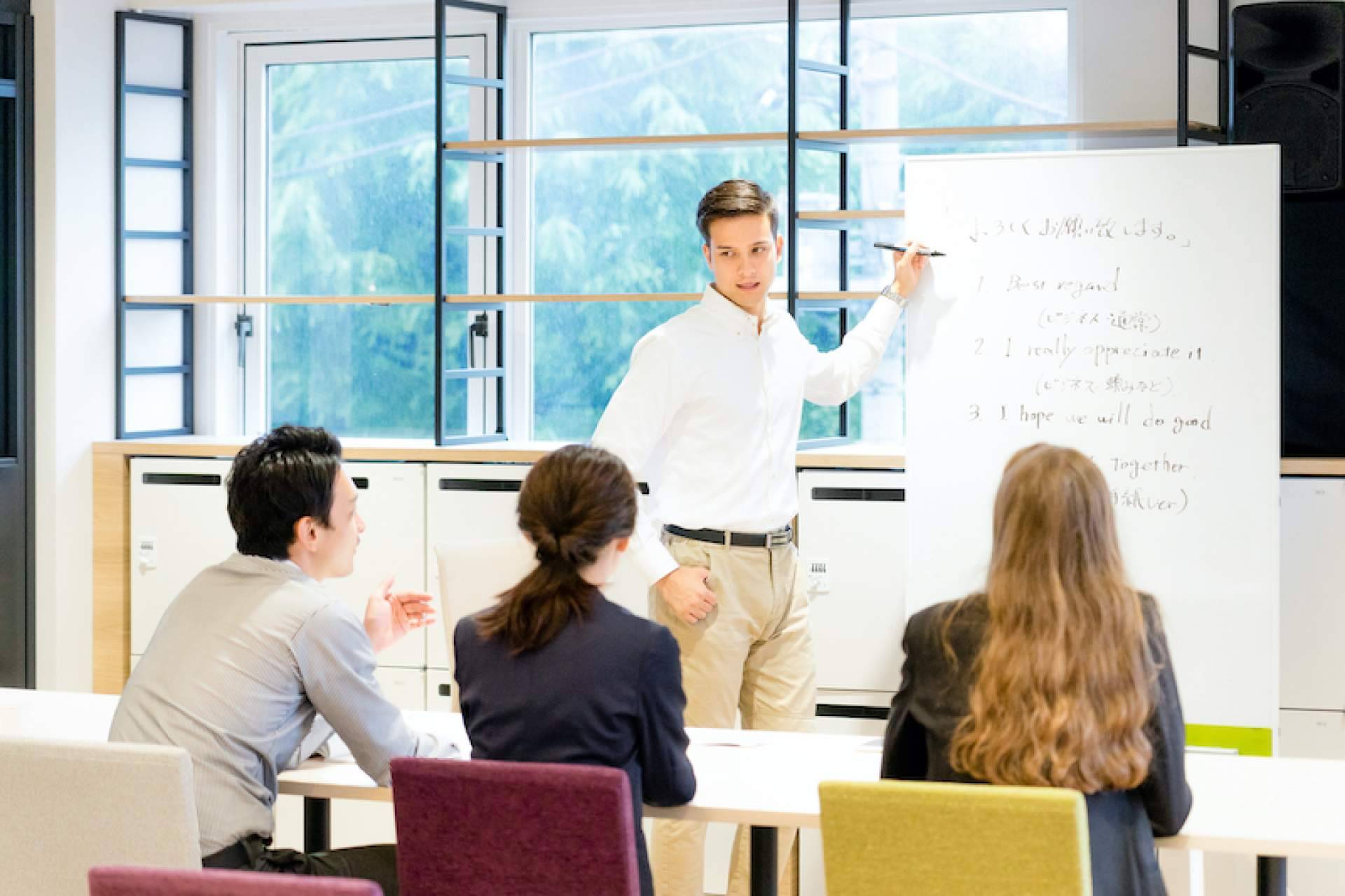 Teach In·Company es mucho más que una academia de inglés en Viladecans