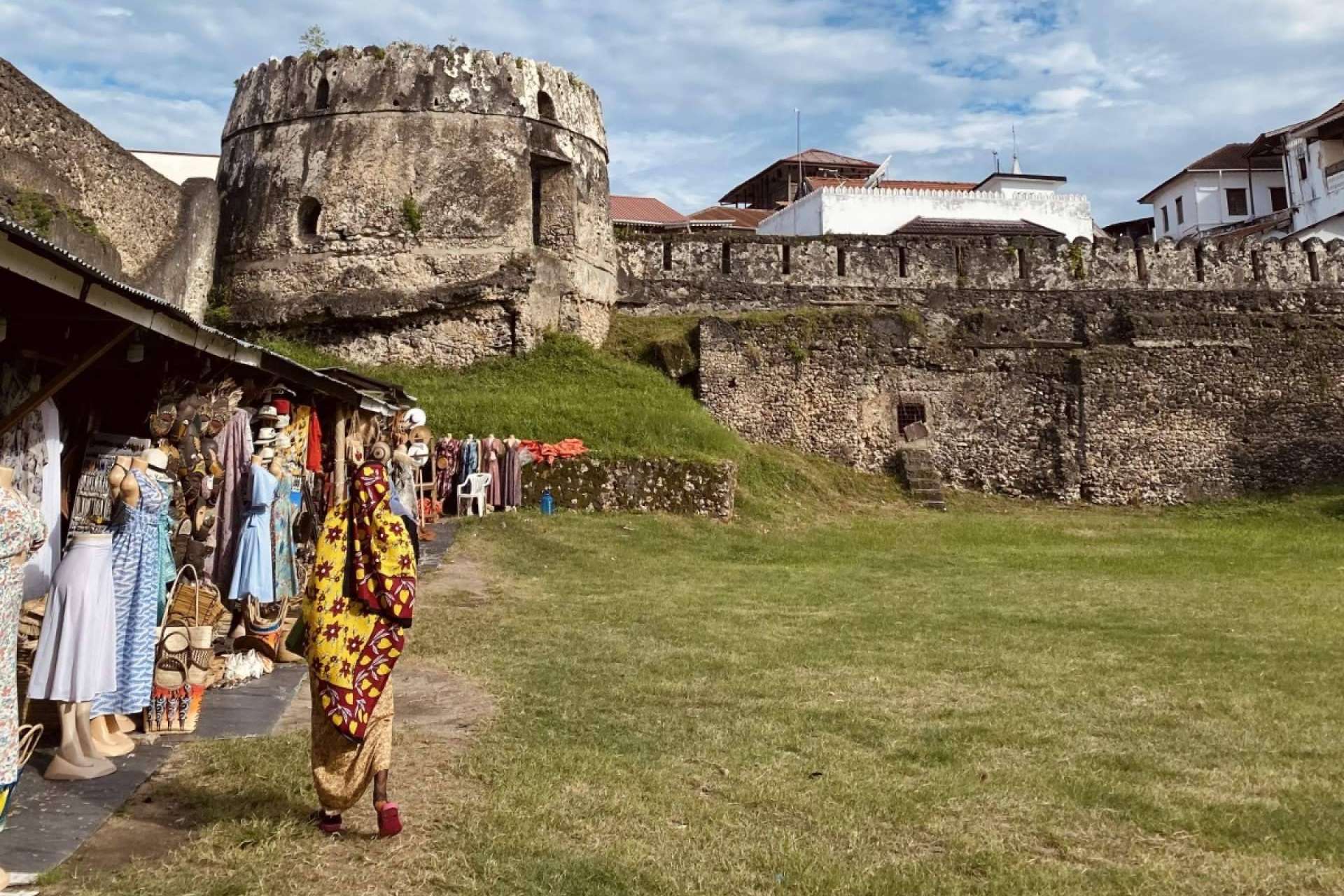 Safaris en Tanzania; explorar la naturaleza y cultura con Kobe Tours y Safaris