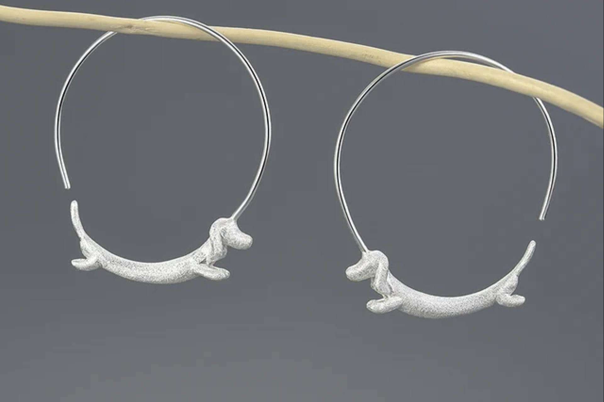 Pendientes artesanales de plata, disponibles en Kitara