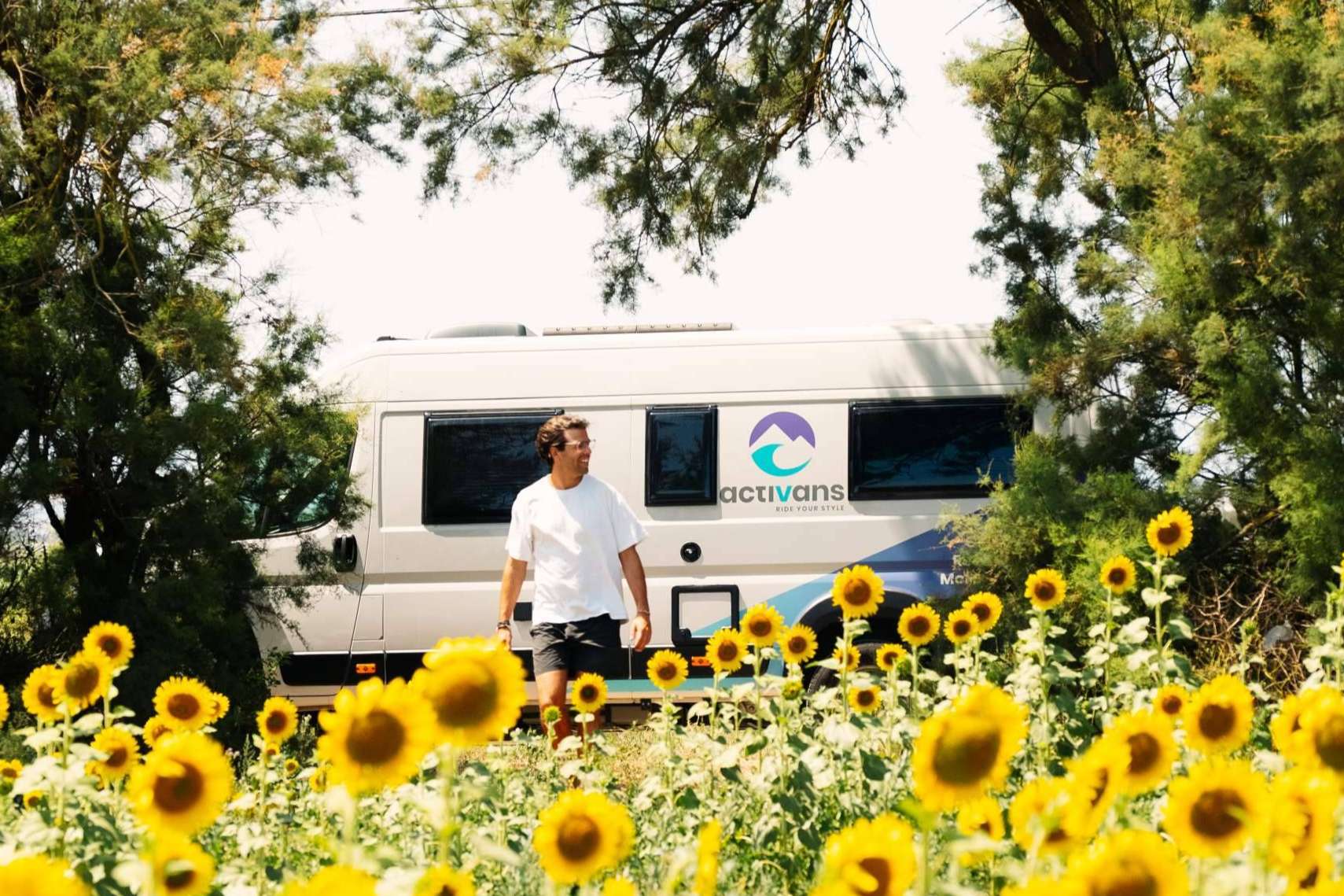 Disfrutar de viajes familiares únicos con el alquiler de autocaravanas en Girona de Activans