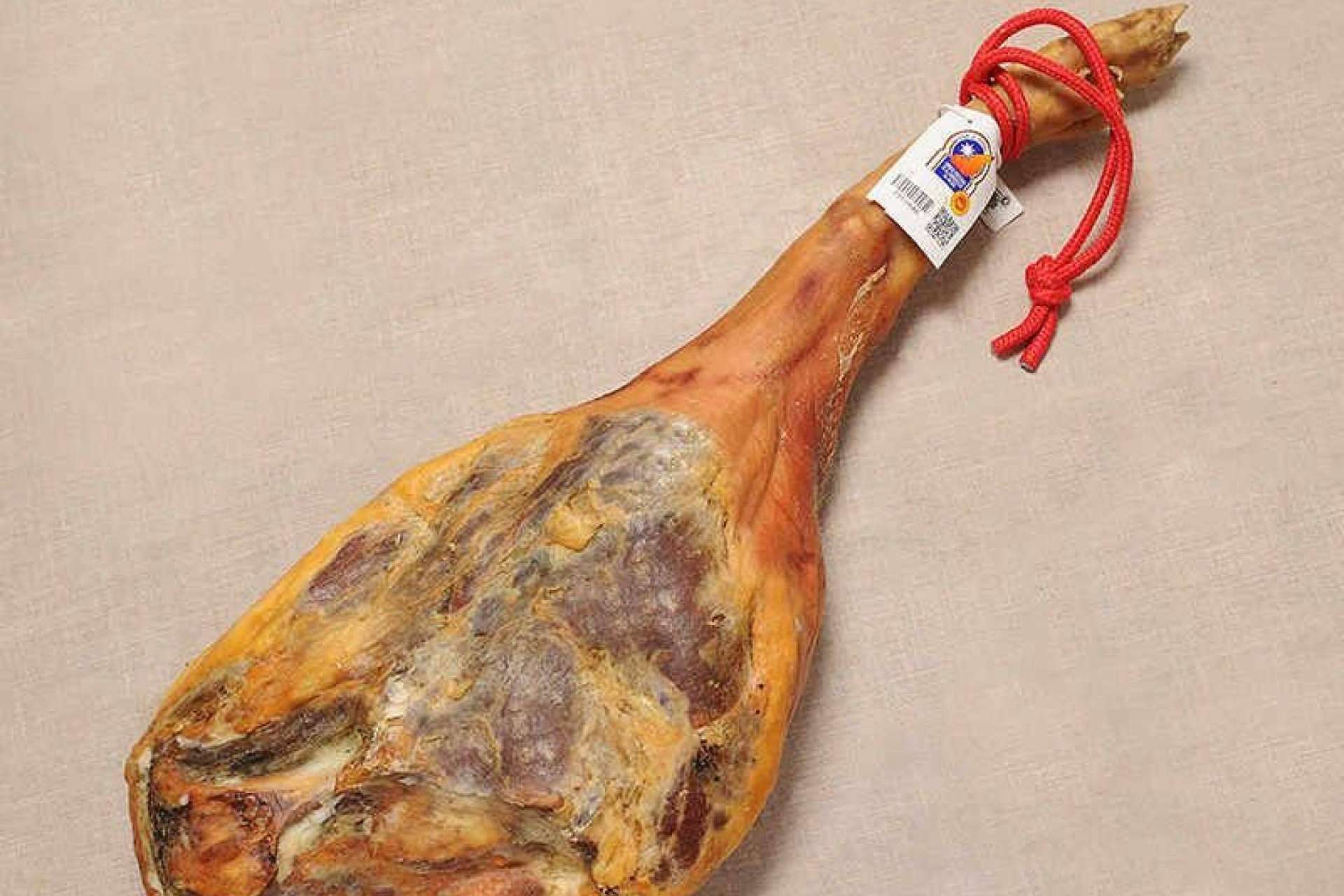 La tienda Gastronomic Spain ofrece la posibilidad de comprar jamón de Teruel