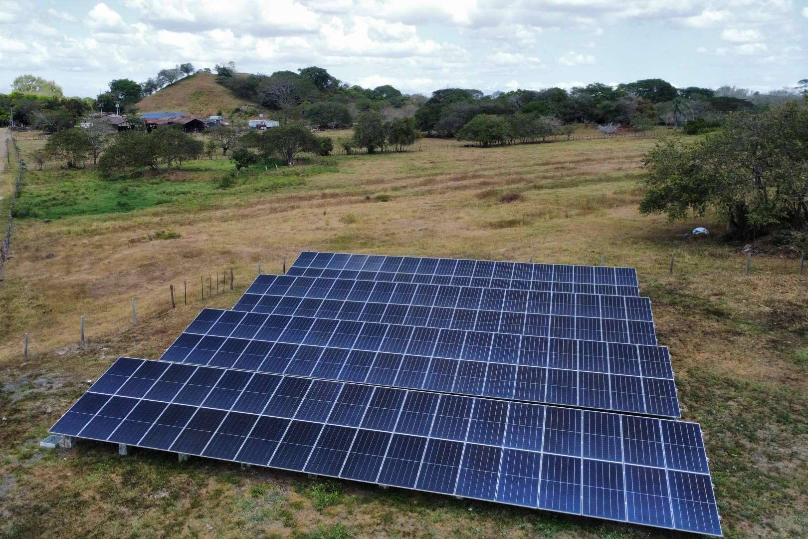 Productos de energía fotovoltaica de La Casa de las Baterías en Panamá