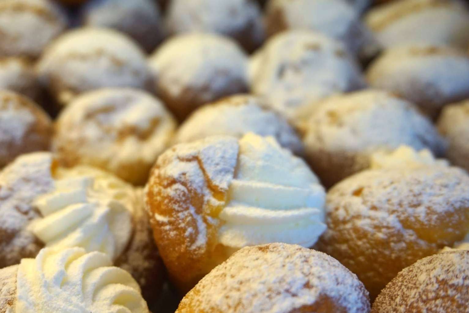 Pastelería Oiartzun ofrece postres para el Día de Todos los Santos y Halloween