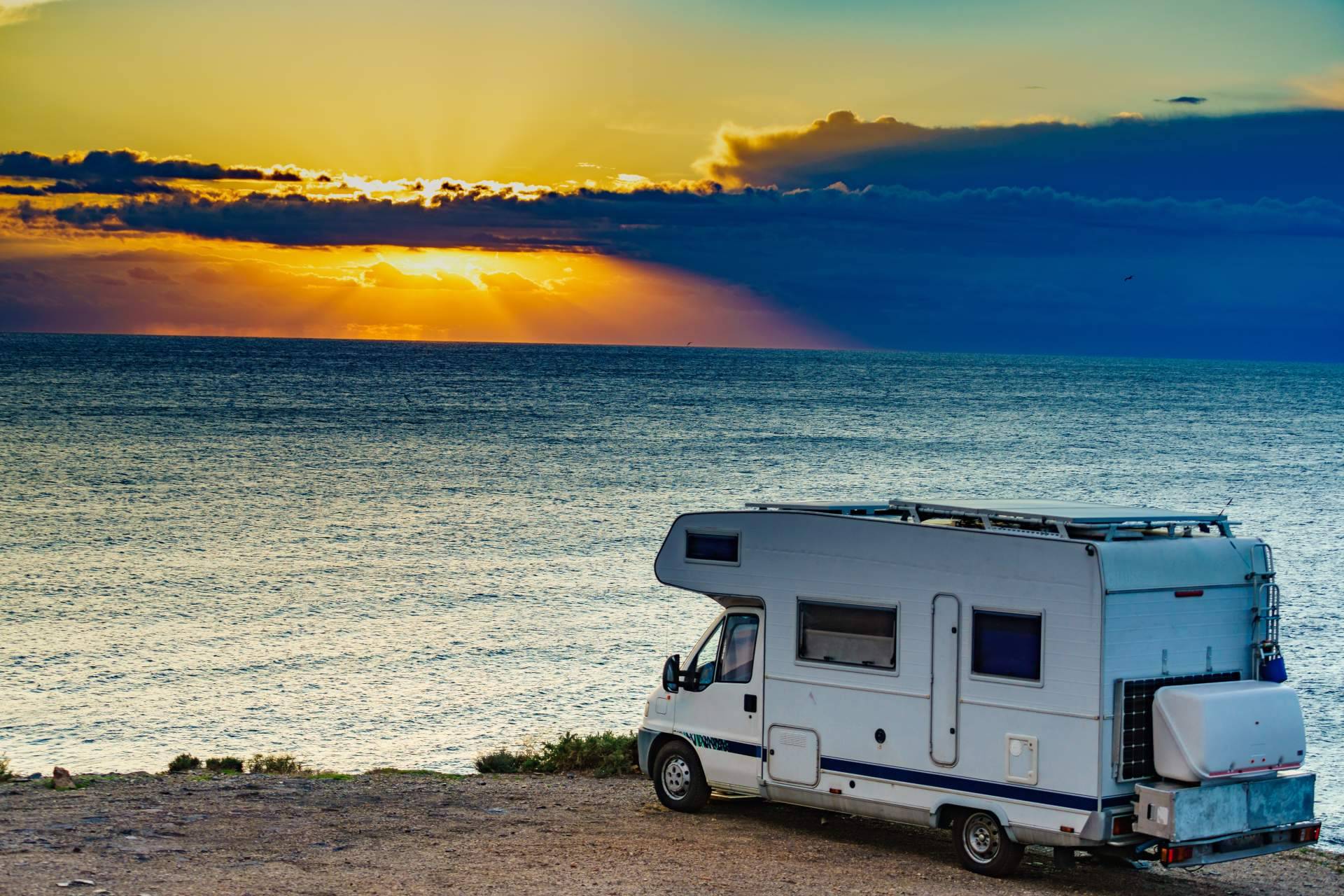 Con 35 años de experiencia, ASCAUTO ofrece reparación y mantenimiento de autocaravanas