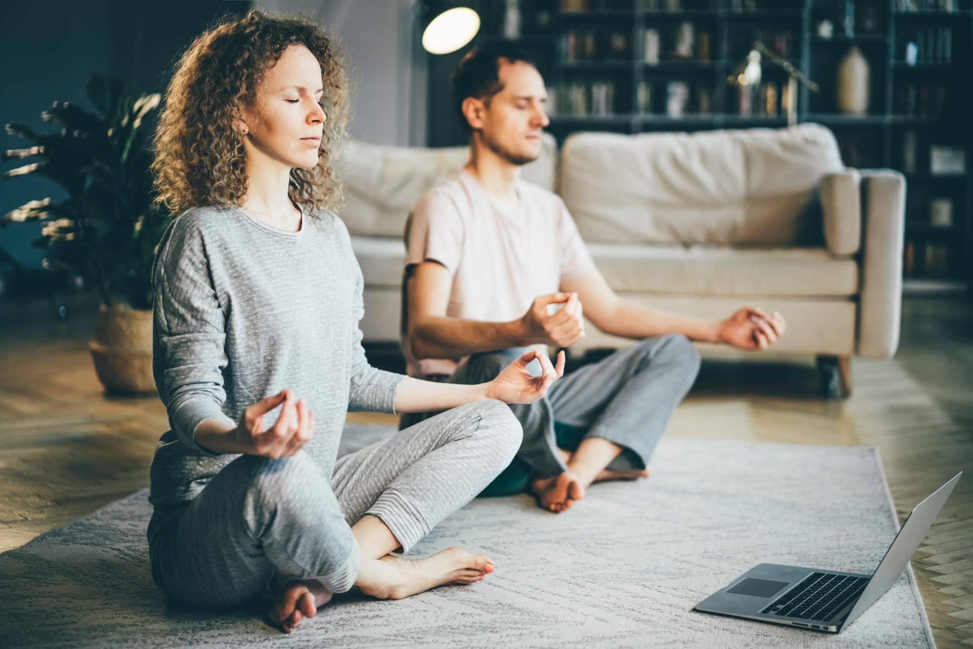 Curso de meditación para principiantes en DeRose Meditation