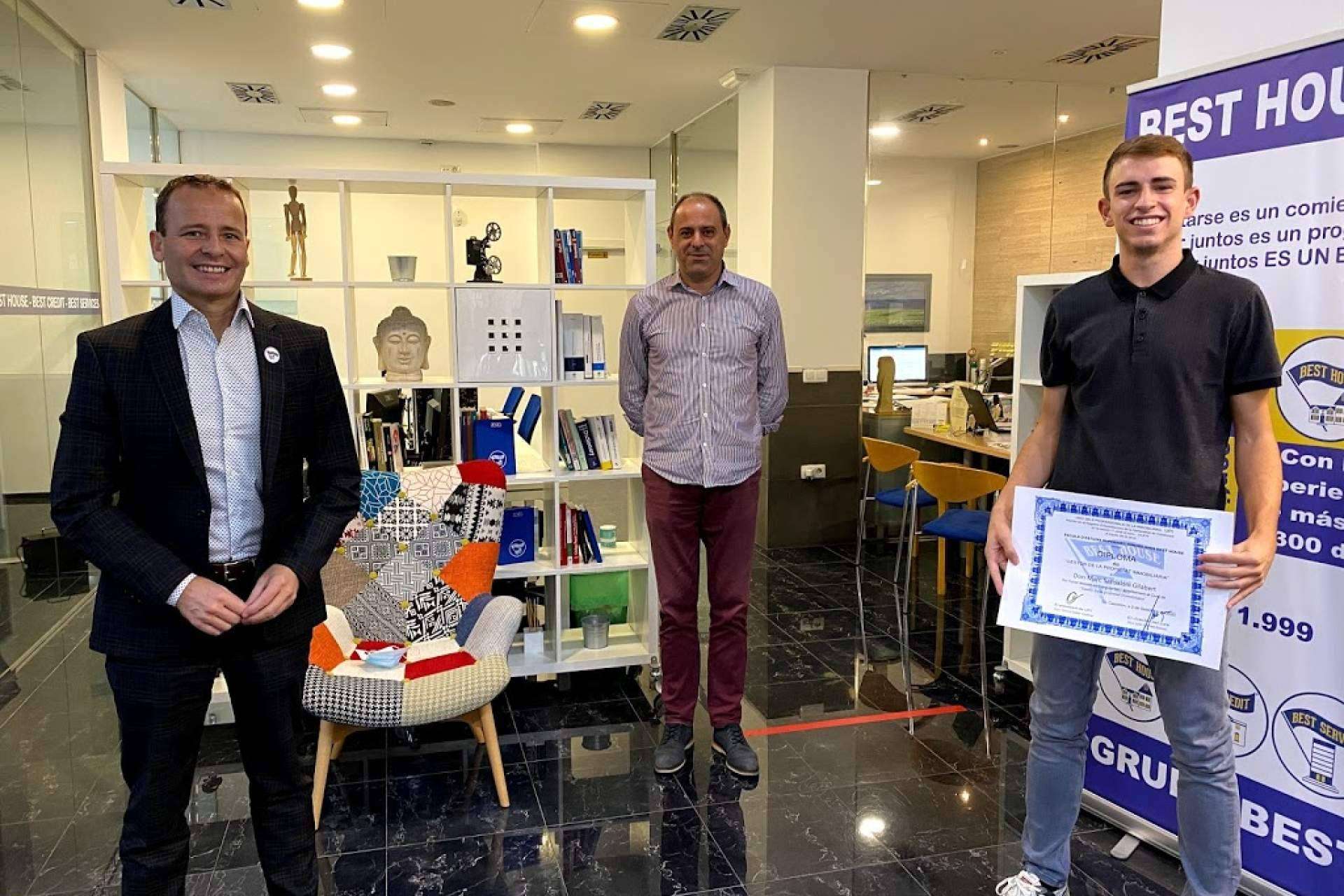 Cuáles son los requisitos para montar una franquicia inmobiliaria, por Best House