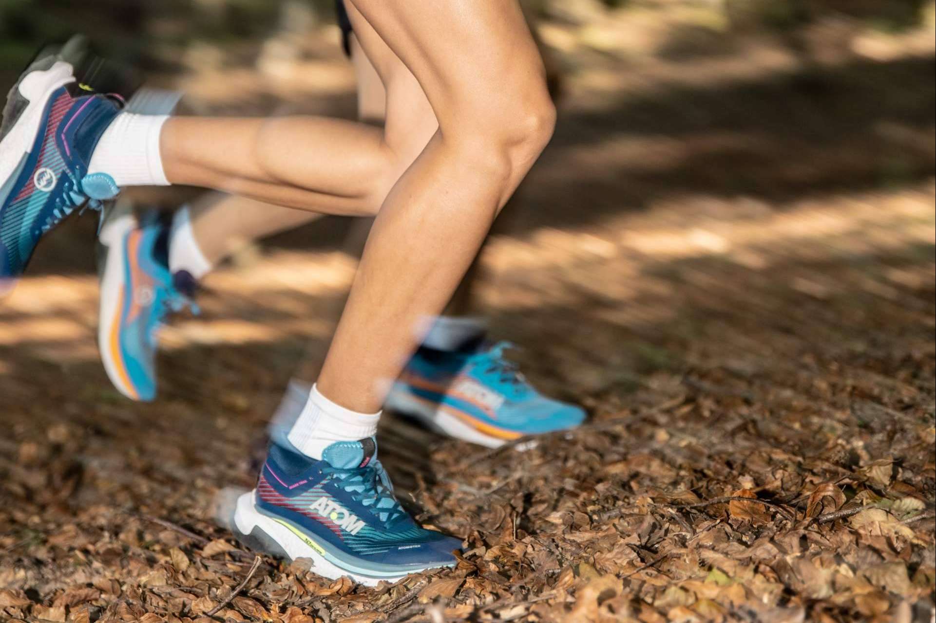 Atom presenta la innovadora zapatilla Shark Trail
