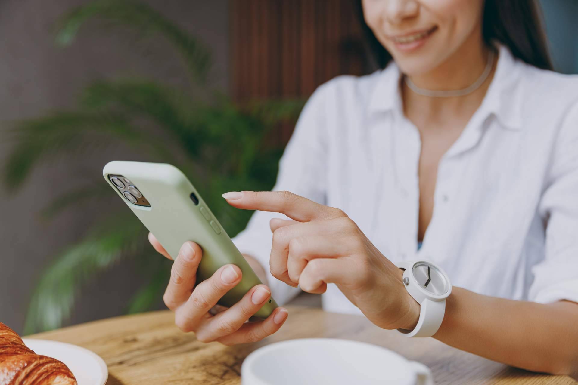 ¿Cómo es la venta de iPhone segunda mano en iRefurb?