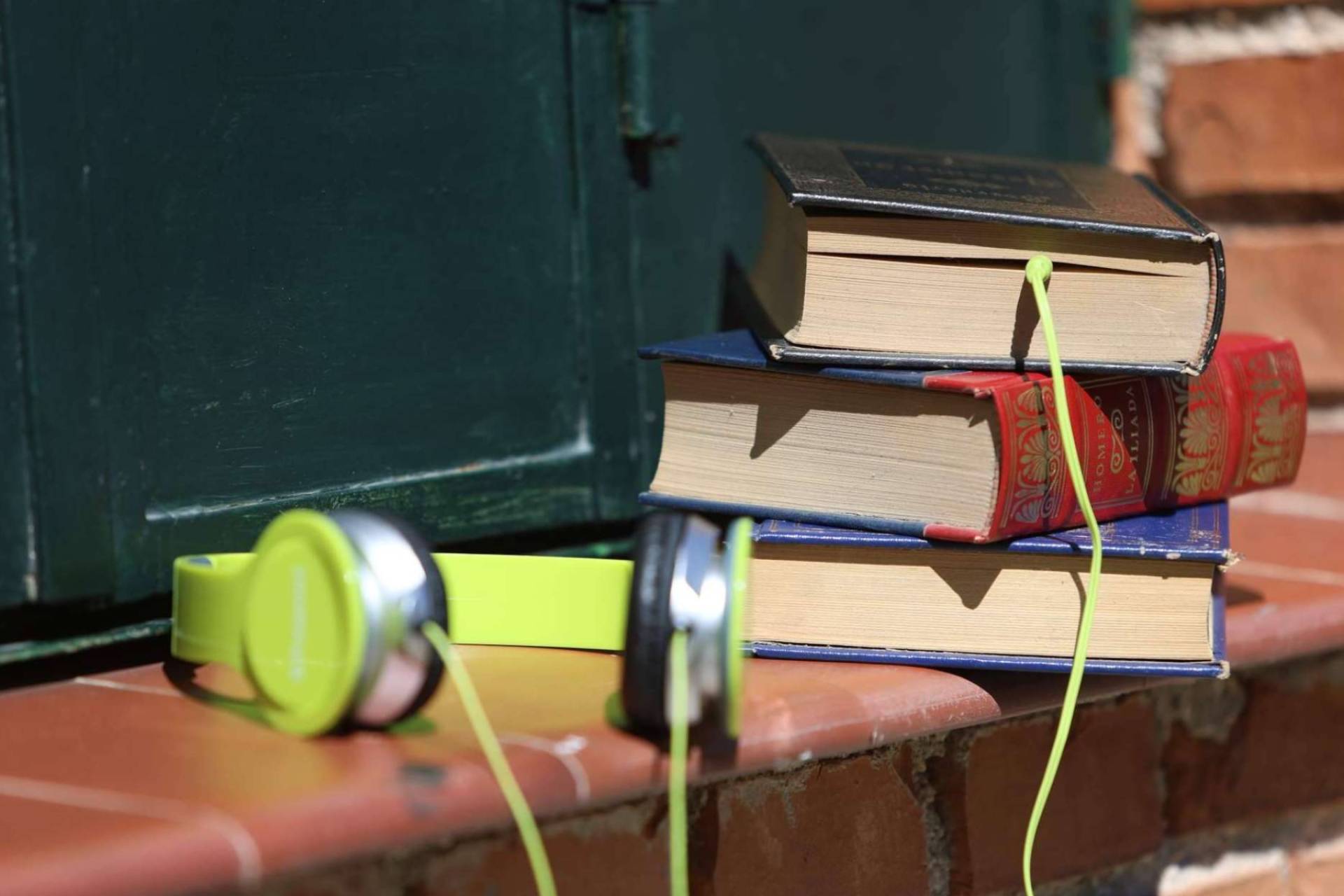 Aitutaki, un referente en España en la realización de audiolibros para escritores