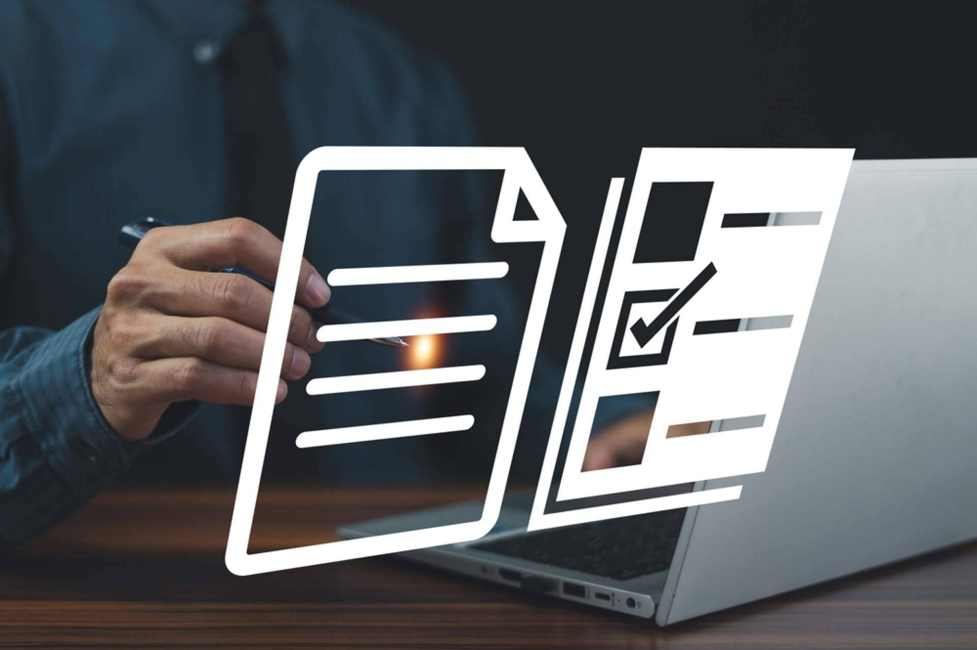 Una plataforma que redacta con IA y un equipo de profesionales que poseditan los contenidos