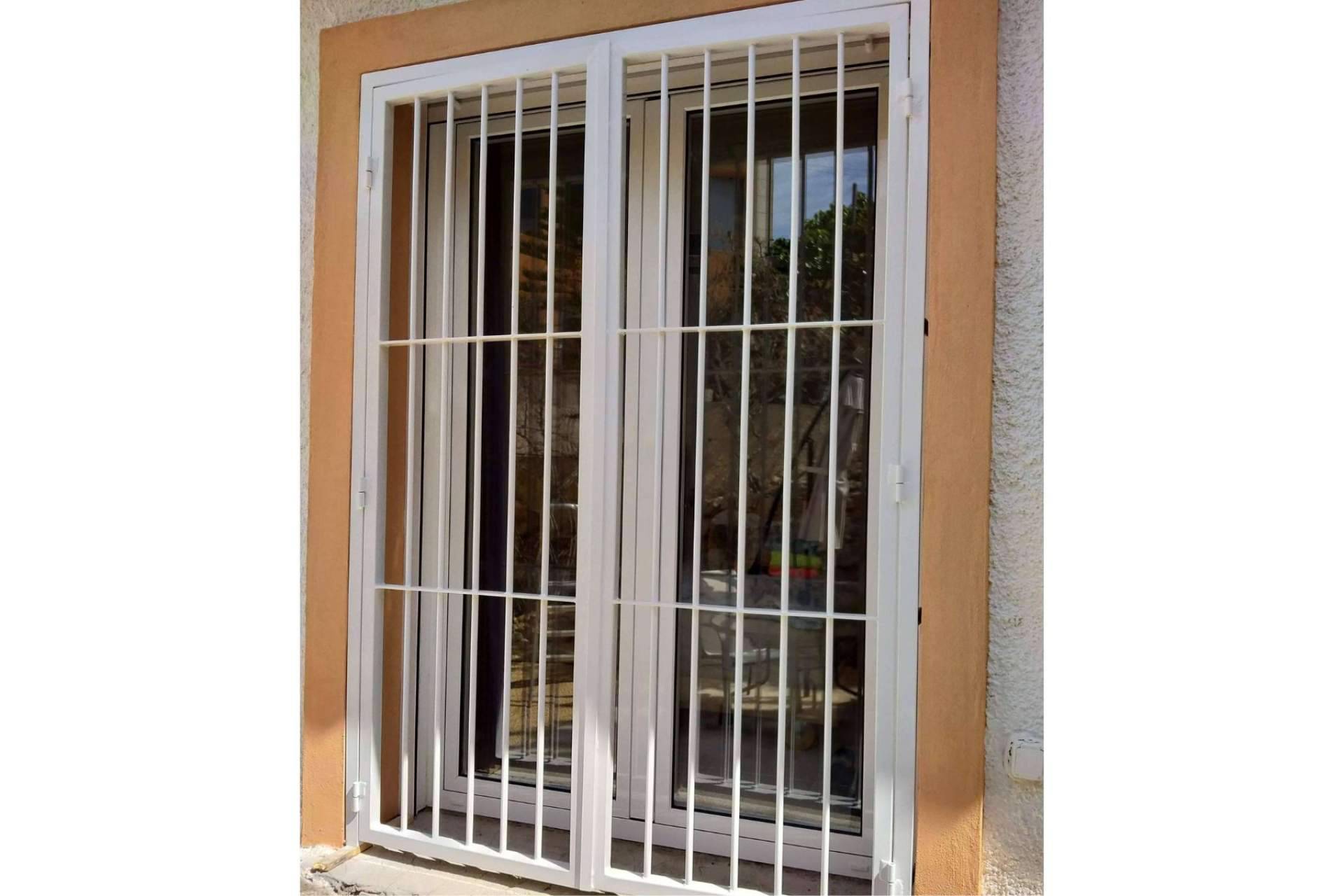 Los cerrajeros de confianza de GS Cerrajeros San Juan de Alicante™