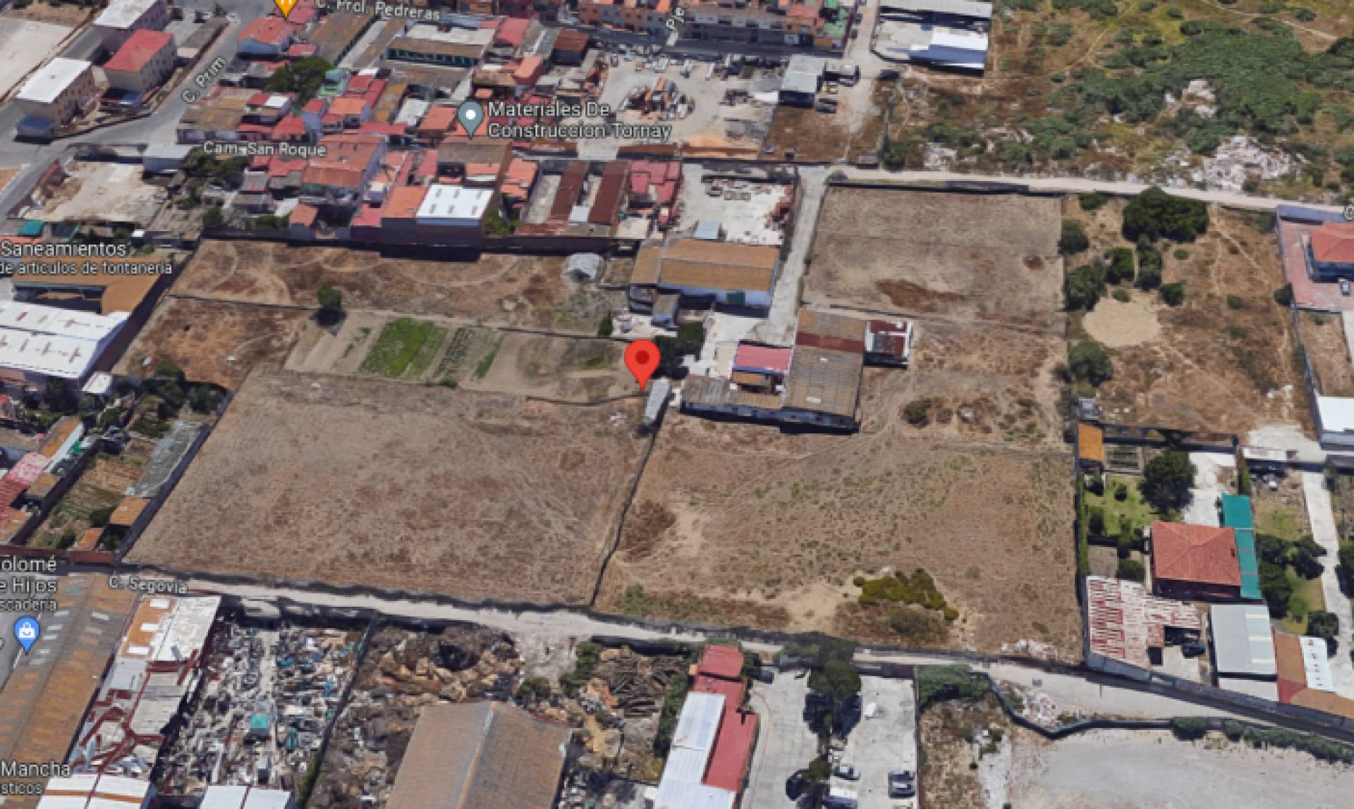 A subasta terrenos, viviendas y garajes en La Línea de la Concepción y en Mijas con Eactivos.com