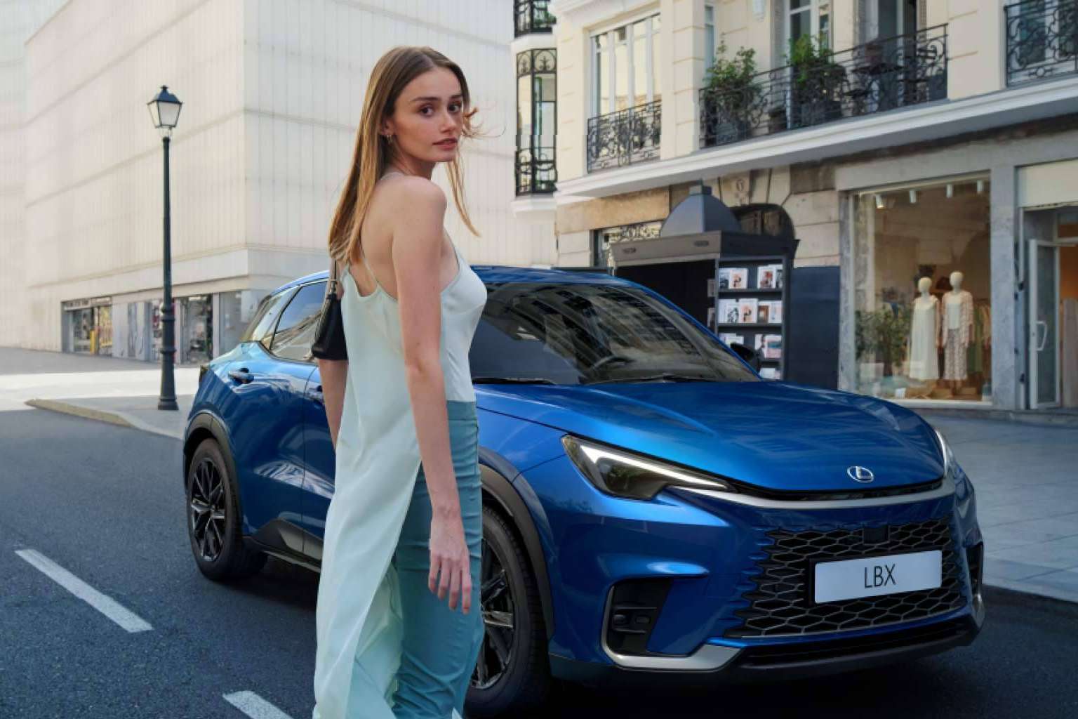 El nuevo Lexus LBX llega a las instalaciones de Lexus Madrid Norte