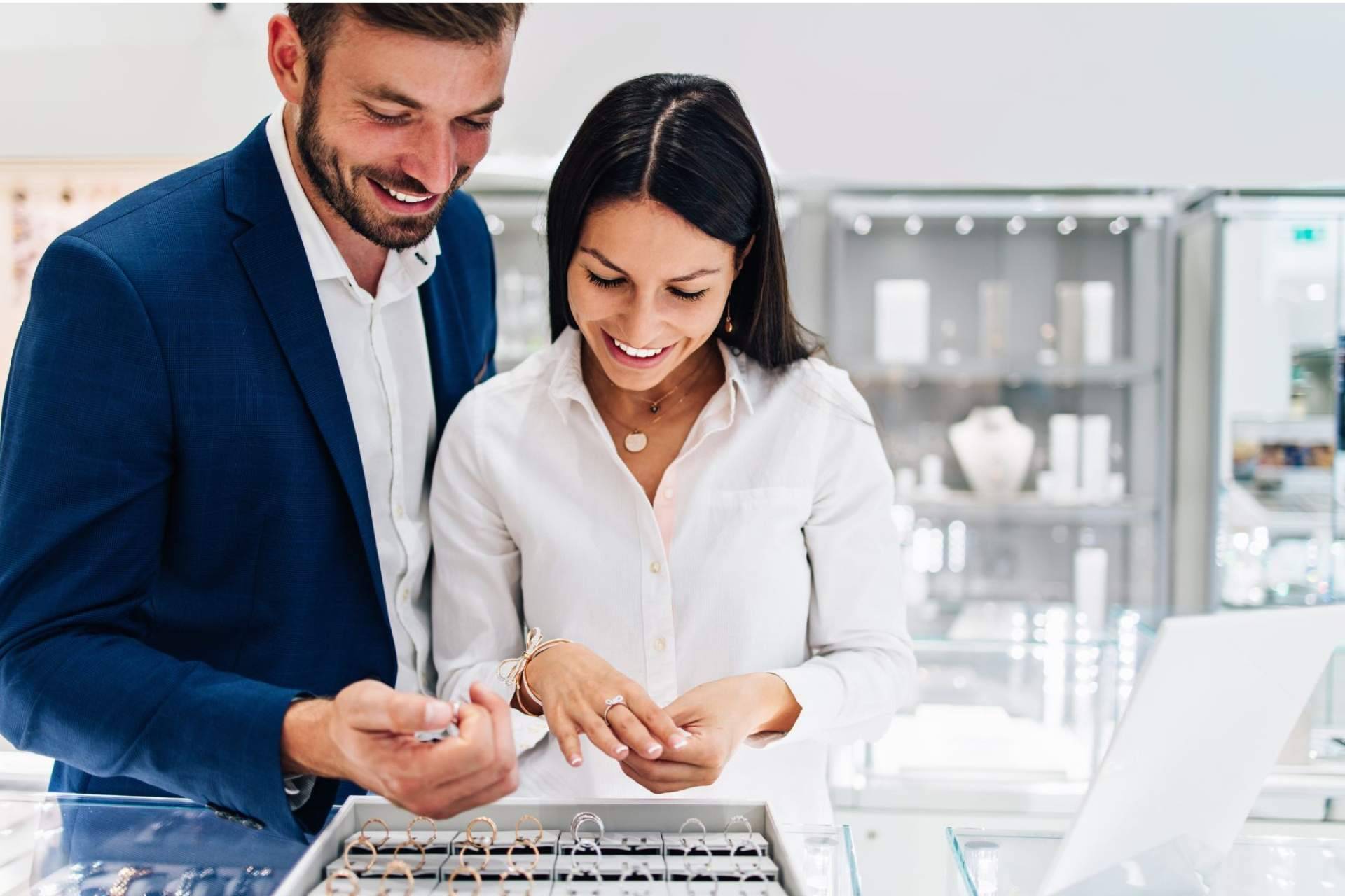 Personalización y búsqueda de la máxima calidad, las características del lujo silencioso en joyería