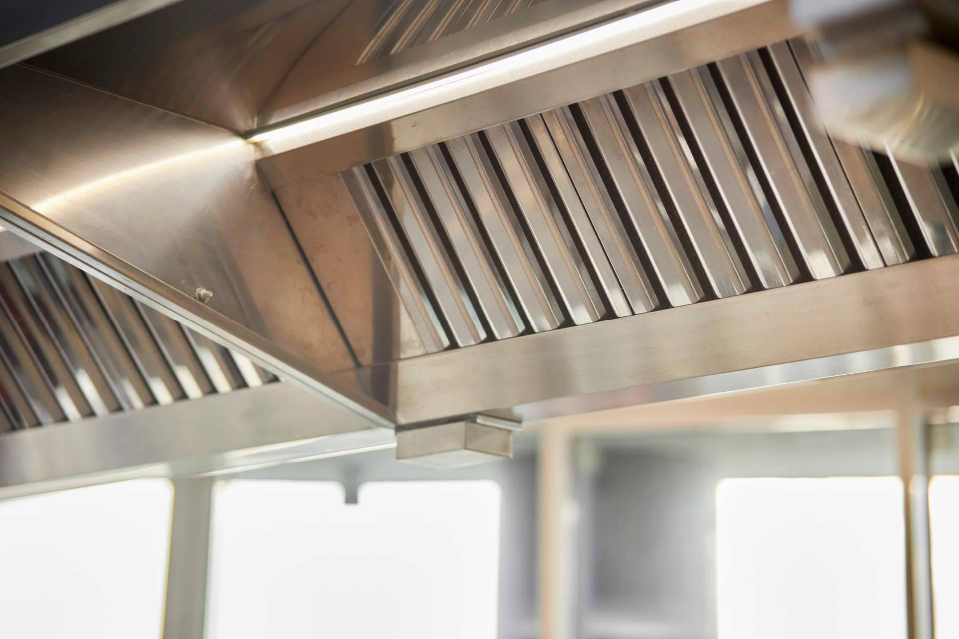 Campanas para cocina industrial, ¿para qué sirven?
