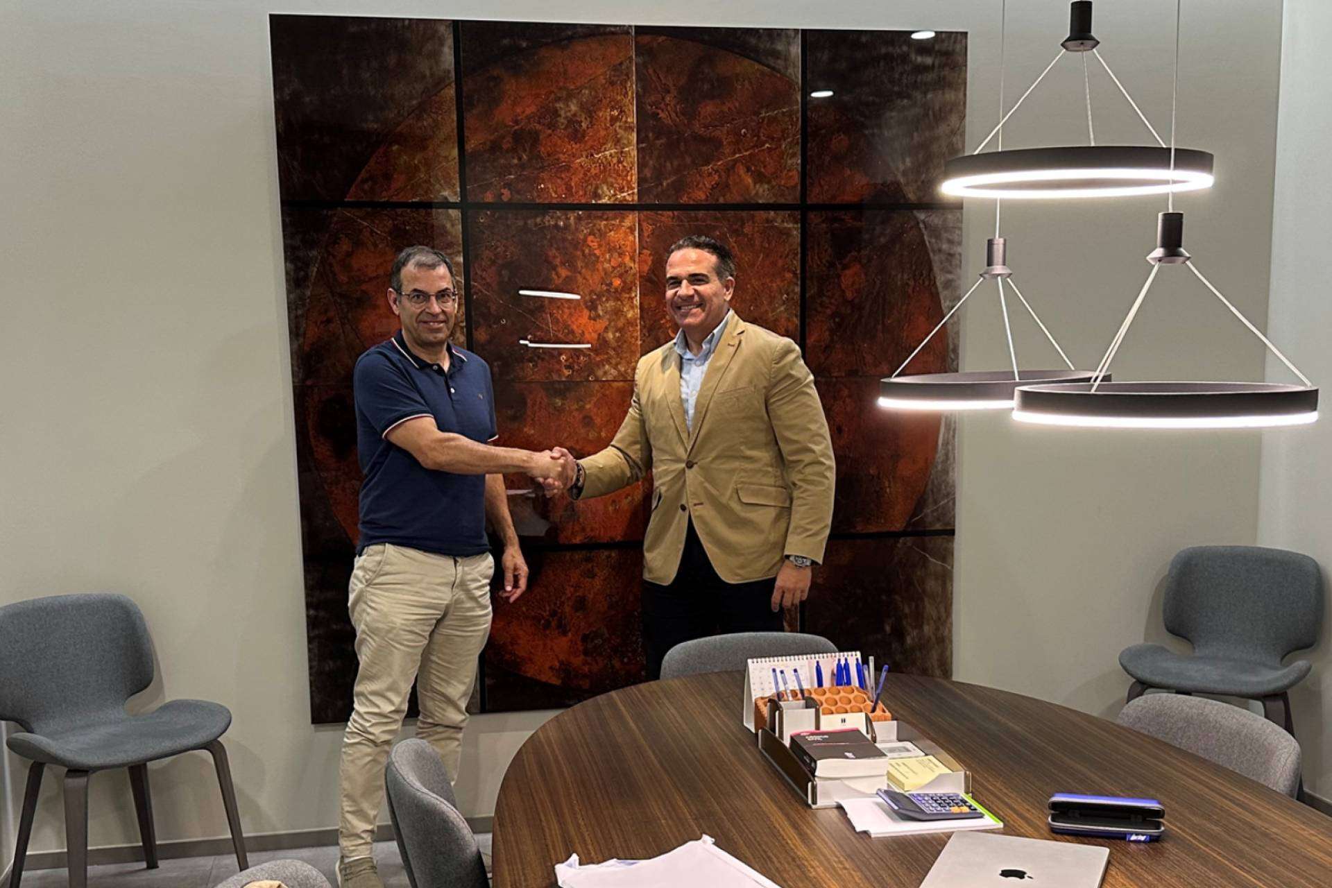 Compra de Softaula por parte de Praxya Group
