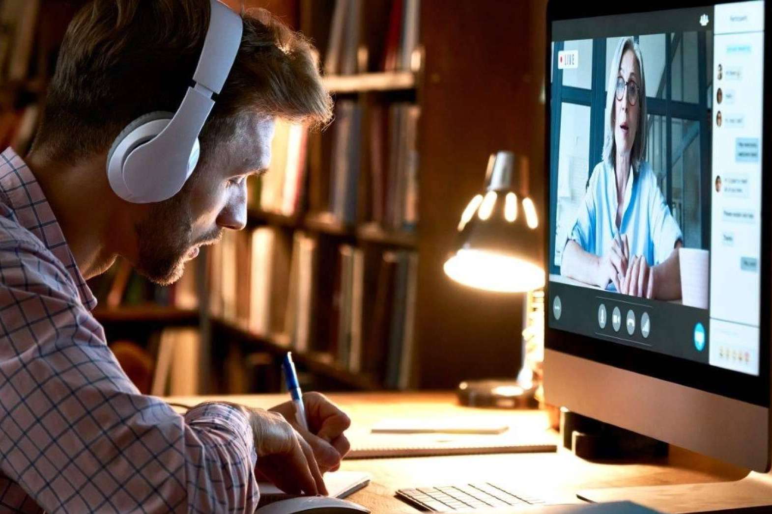 Aprender idiomas con formación online grabada, ¿una alternativa con resultados fiables?